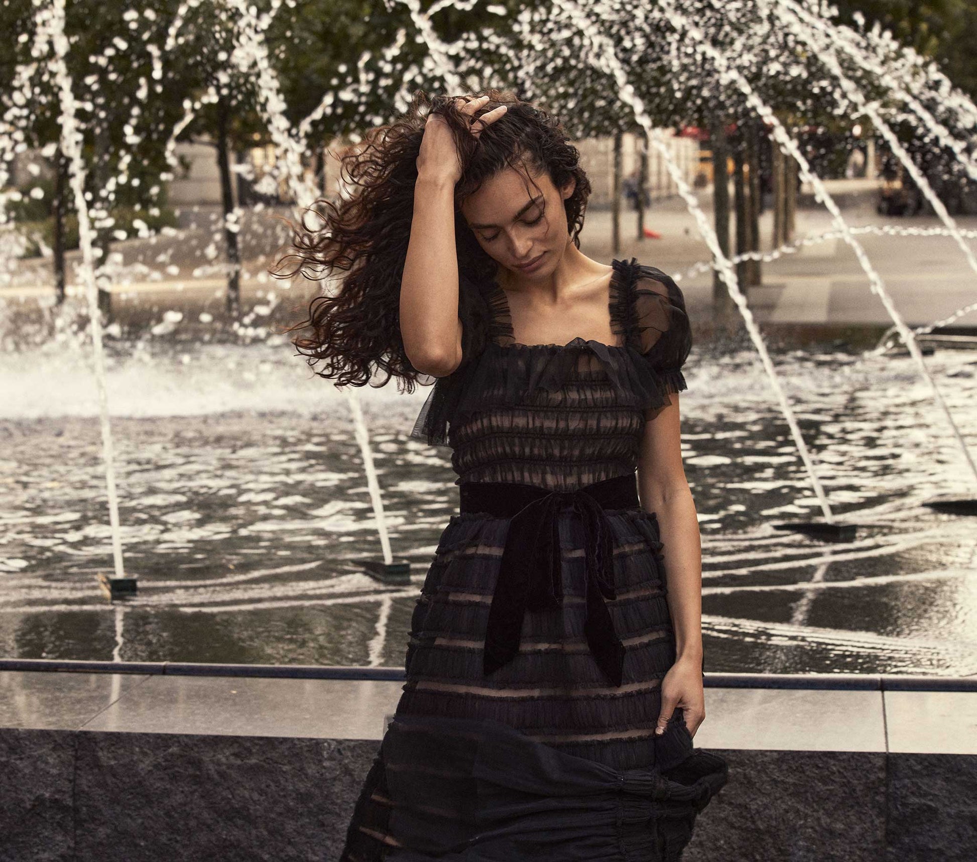 HMD -- CELESTIA DRESS -- BLACK view 2
