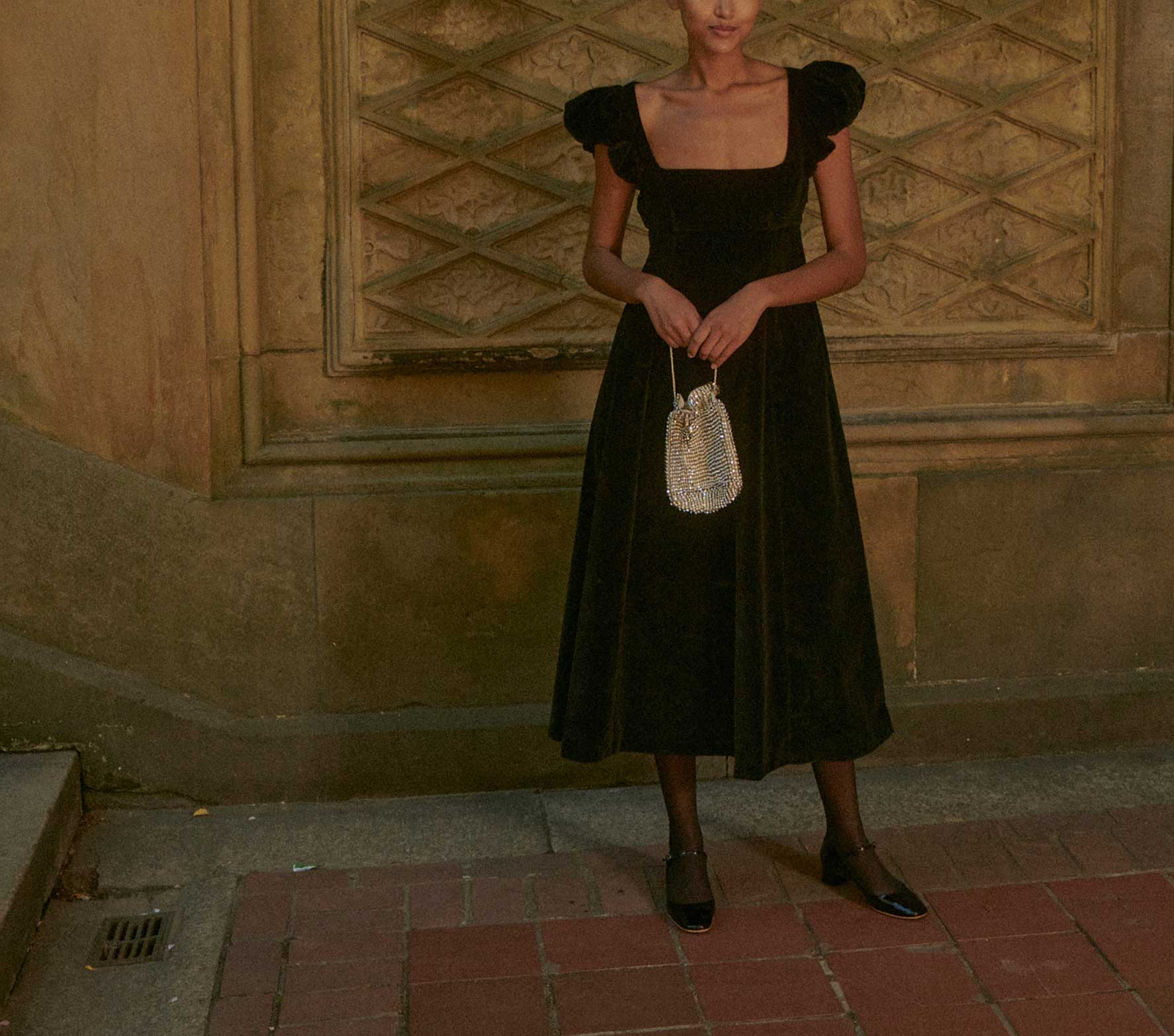 HMD -- CELESTINE DRESS -- BLACK view 3