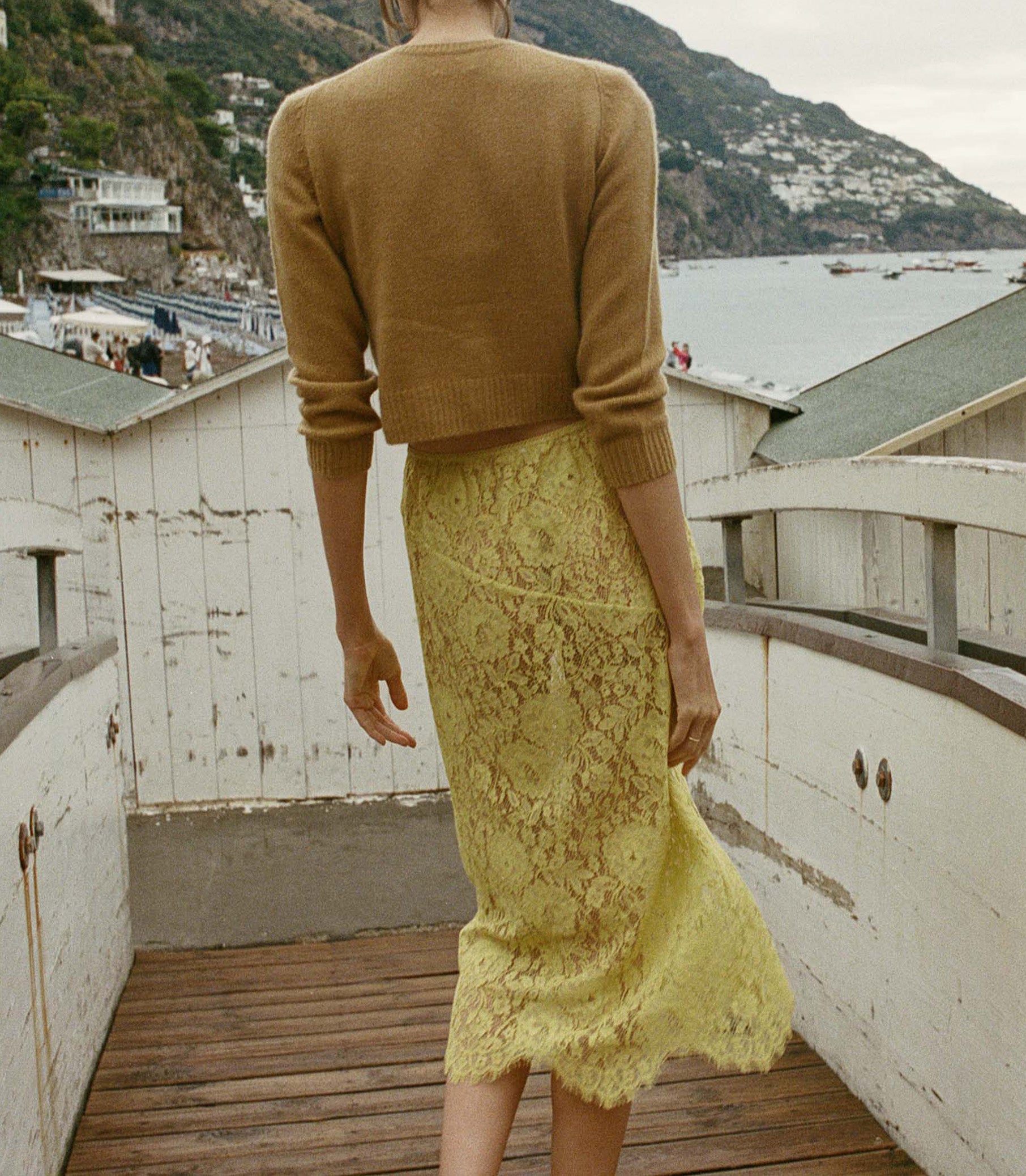 HMD -- DANAE CARDIGAN -- TEAK view 3

