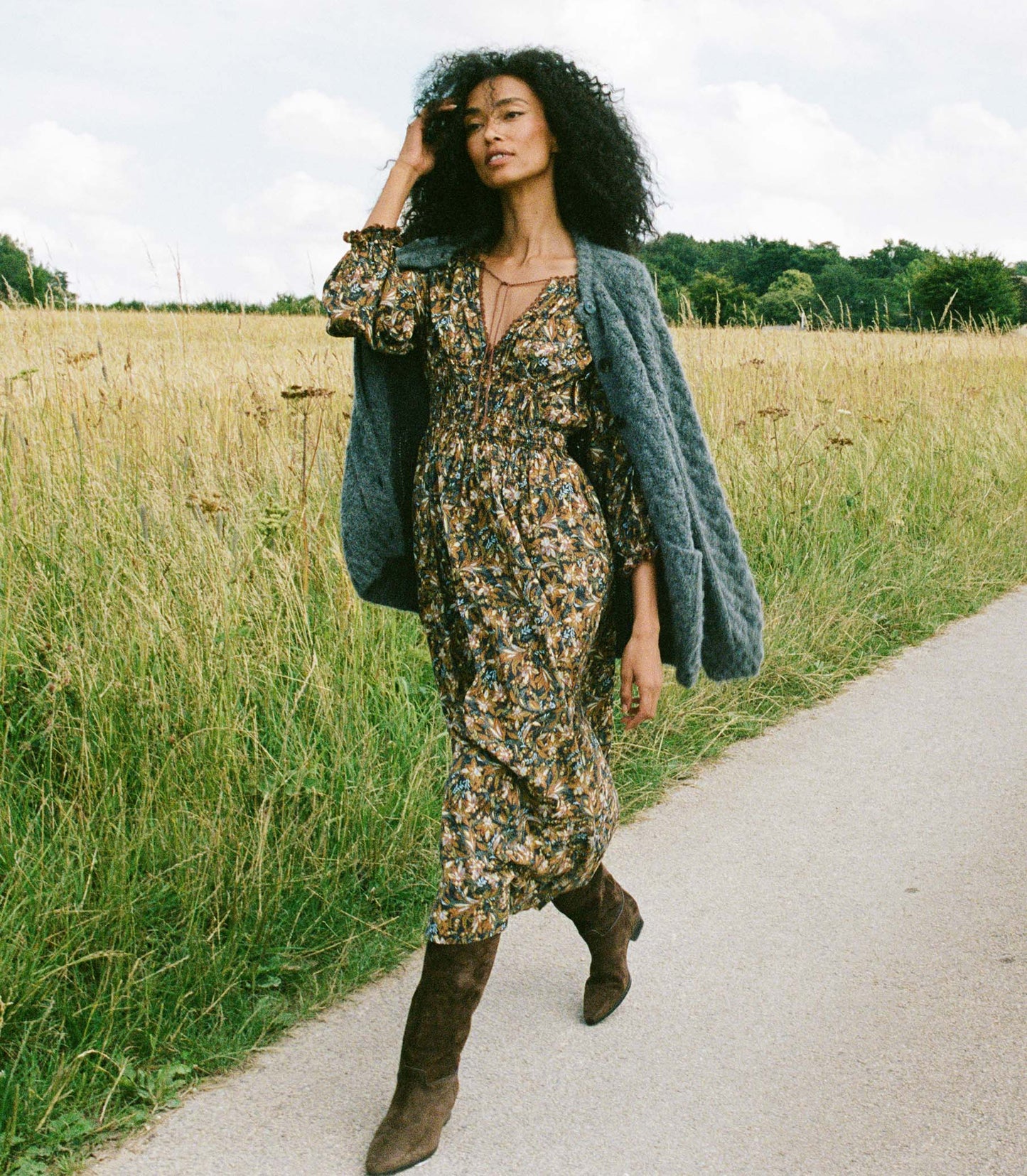 HMD -- DELFINA DRESS -- NOIR NARCISSUS FLORAL