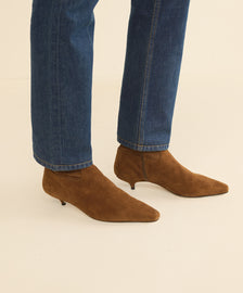 DEVI BOOT