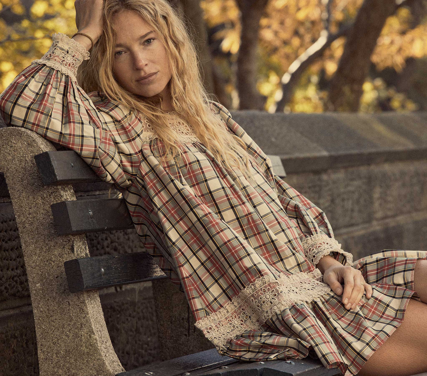 HMD -- MAGNA DRESS -- CREAM BRONTE PLAID