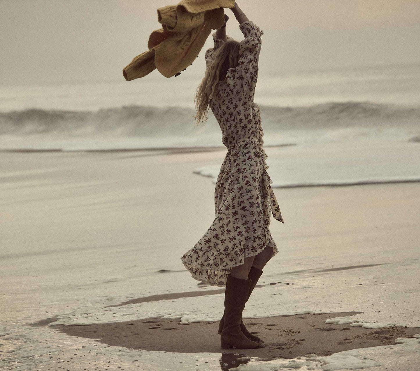 HMD -- NADIA DRESS -- WILDFLOWER WHISPER