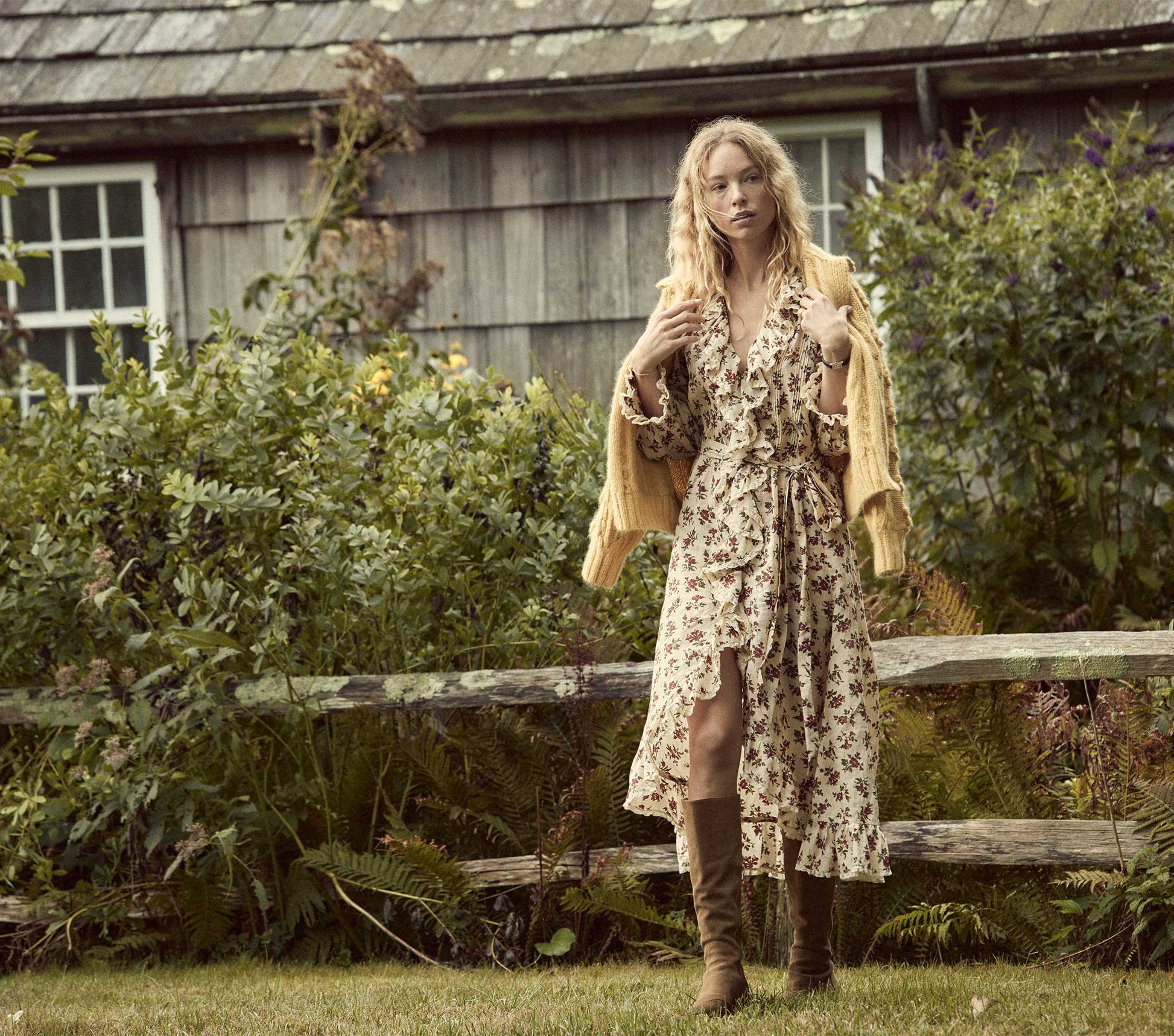 HMD -- NADIA DRESS -- WILDFLOWER WHISPER view 5
