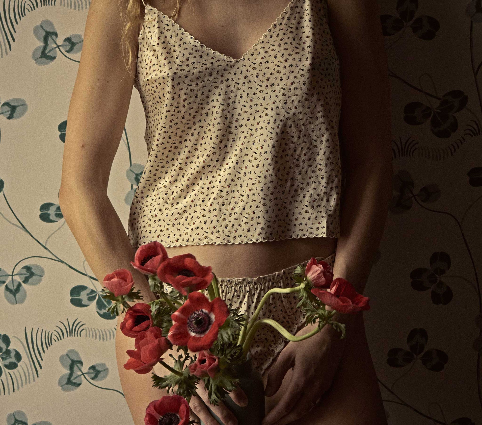 HMD -- EFFIE CAMI -- SWEET CLOVER view 2
