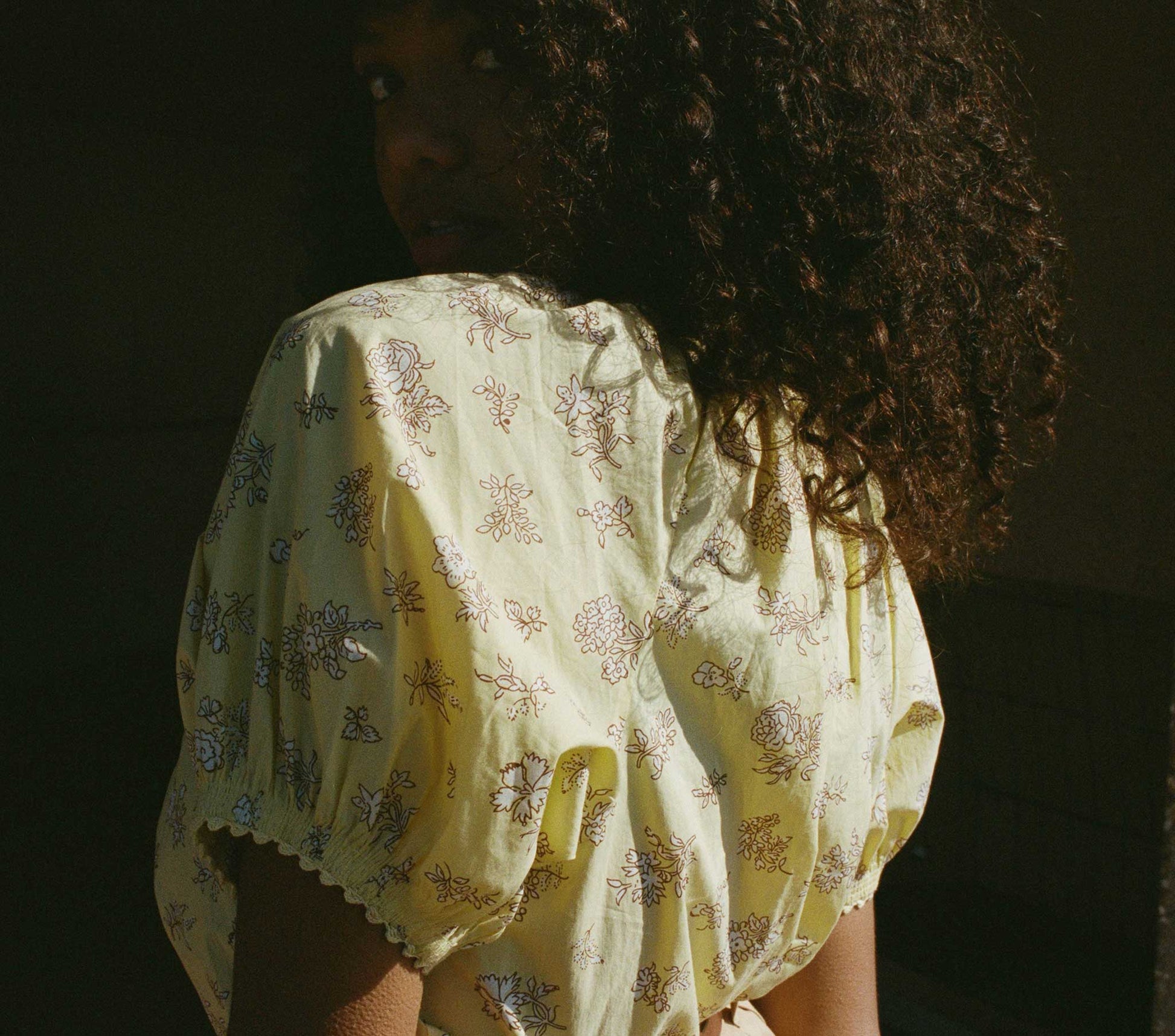 HMD -- TENNESSEE TOP -- SUNSHINE BOUTON DE ROSE view 4
