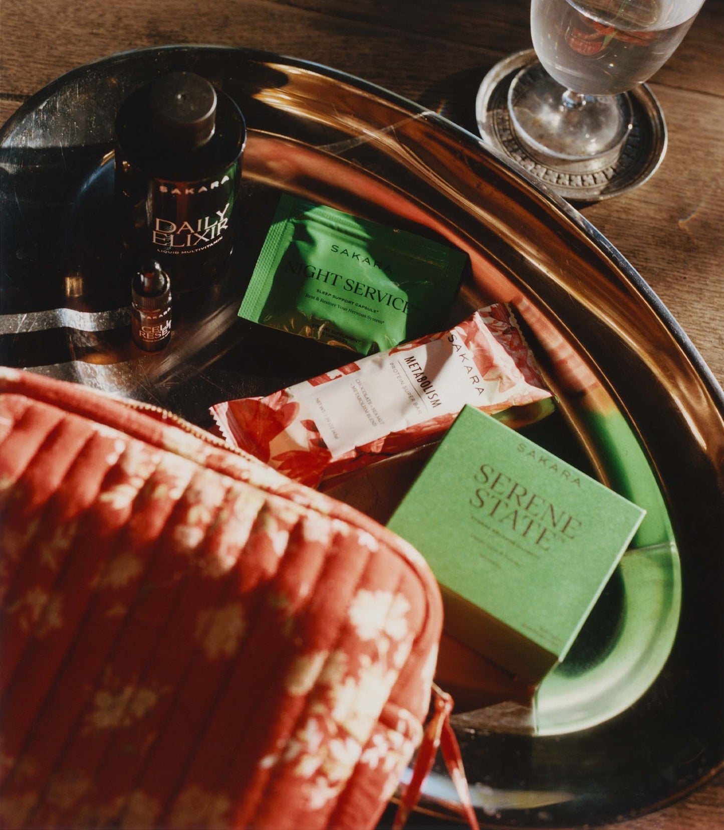 DÔEN & SAKARA TRAVEL ESSENTIALS -- LANTANA FLORAL