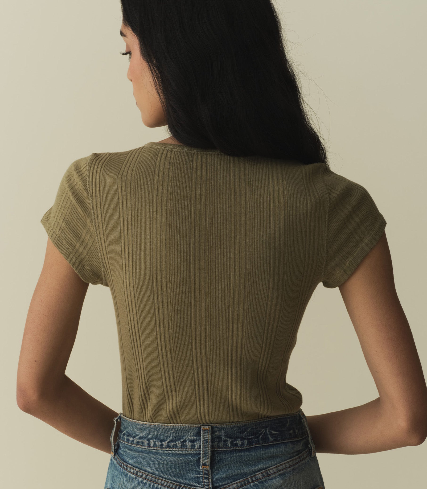 HMD -- VIVI CASHMERE BLEND TEE -- PASTURE view 3
