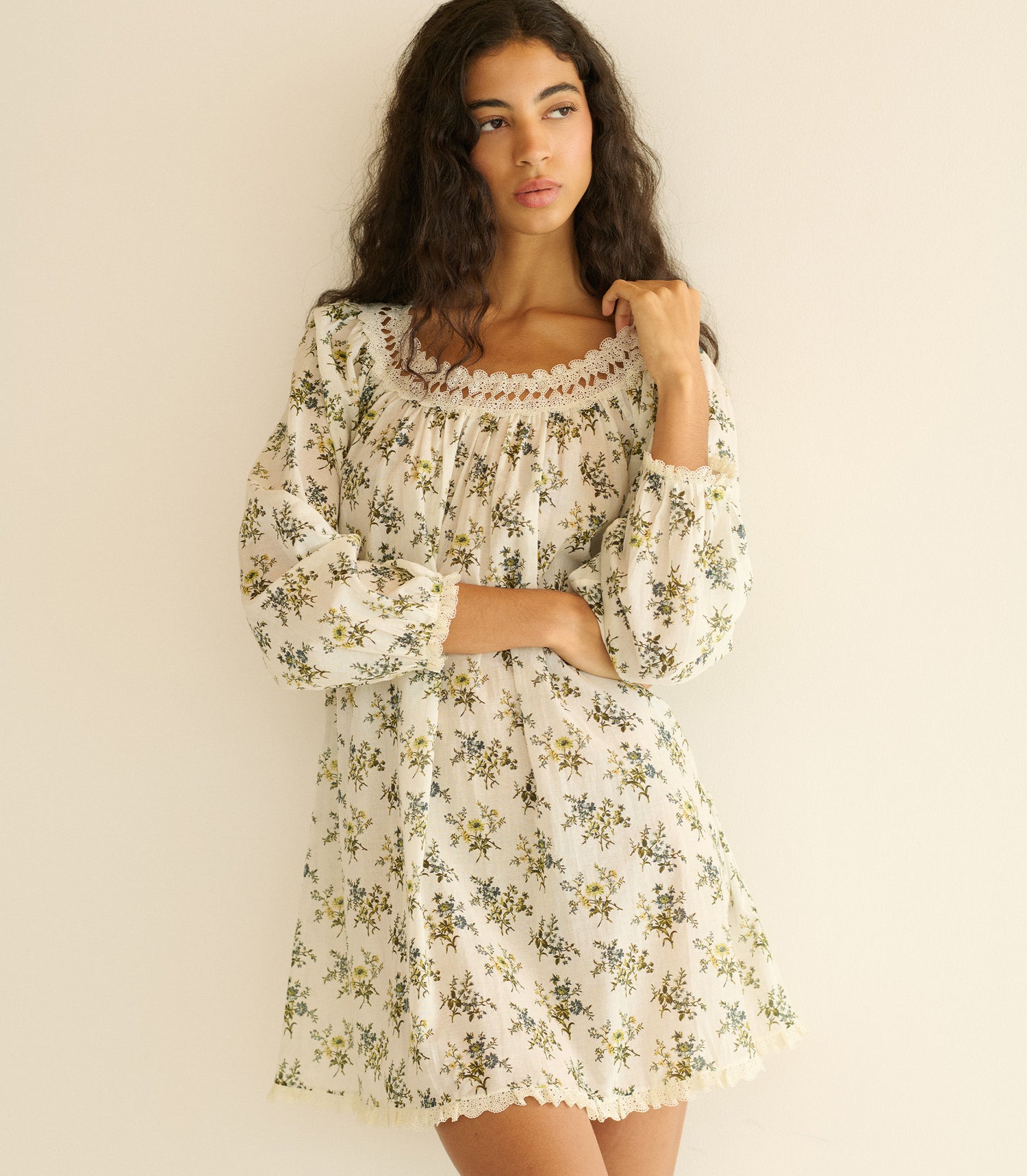 Swatches: DONELLE NIGHTGOWN