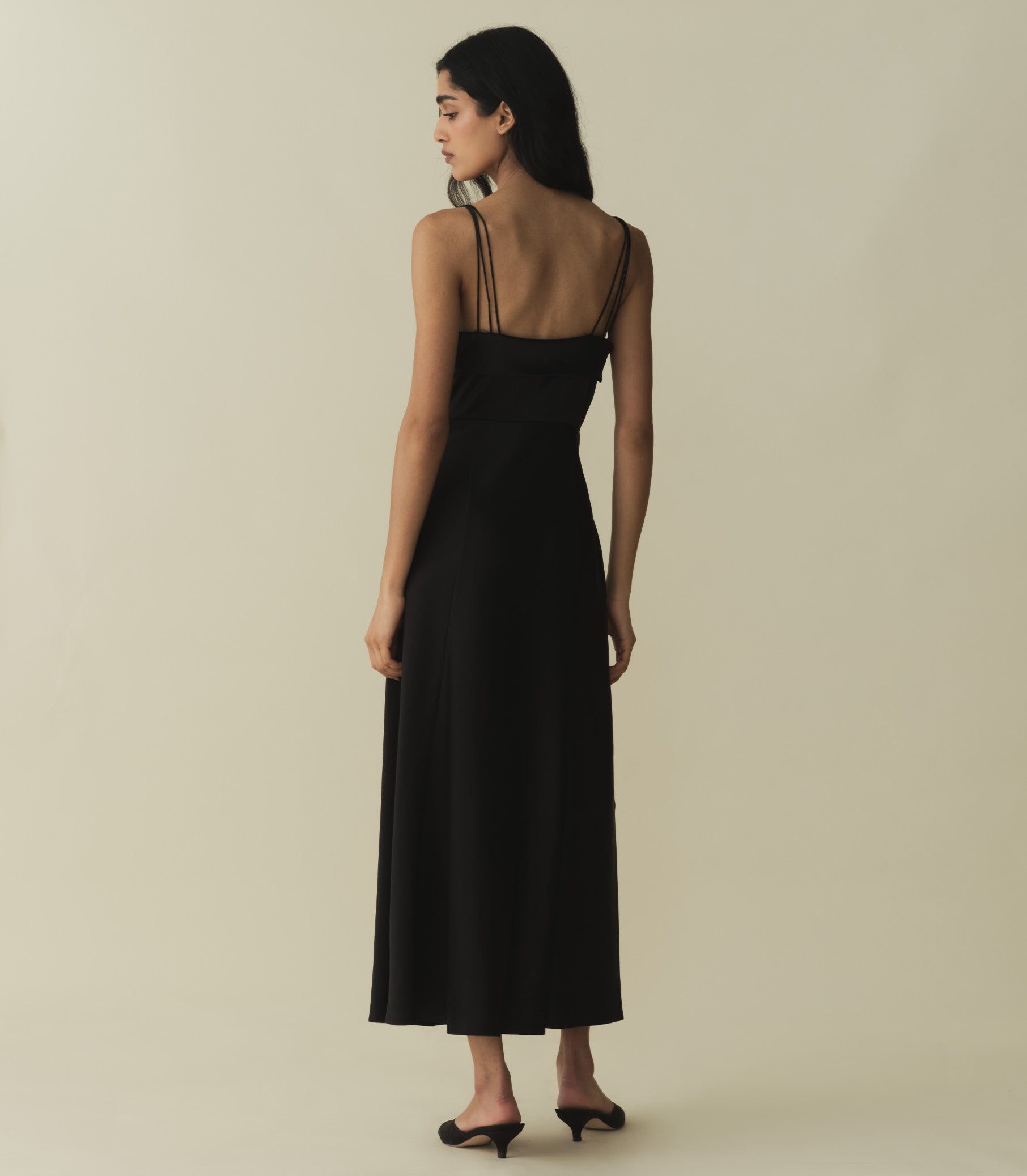 HMD -- DONETTA DRESS -- BLACK view 5
