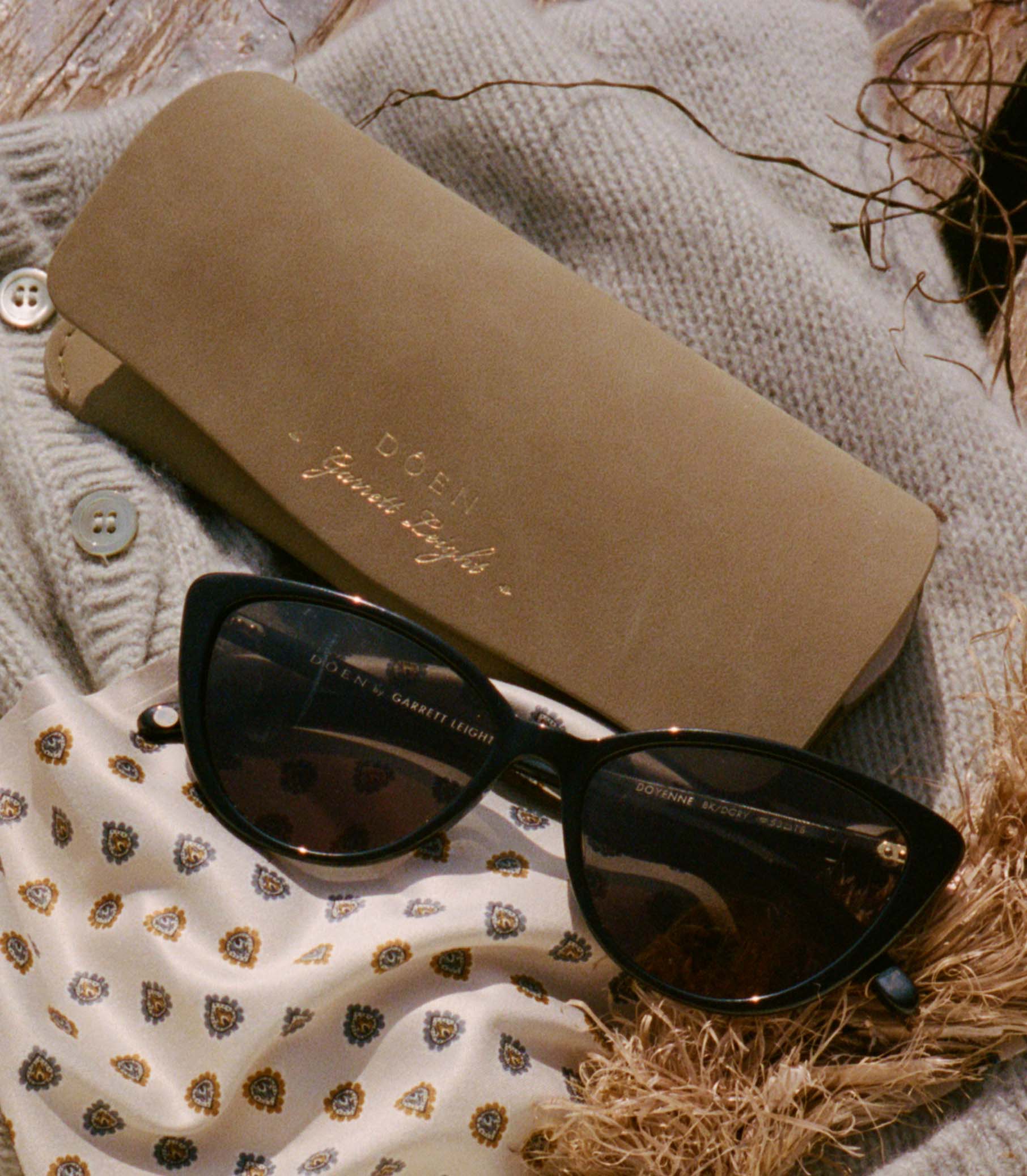 DÔEN BY GARRETT LEIGHT DOYENNE SUNGLASSES -- BLACK view 4
