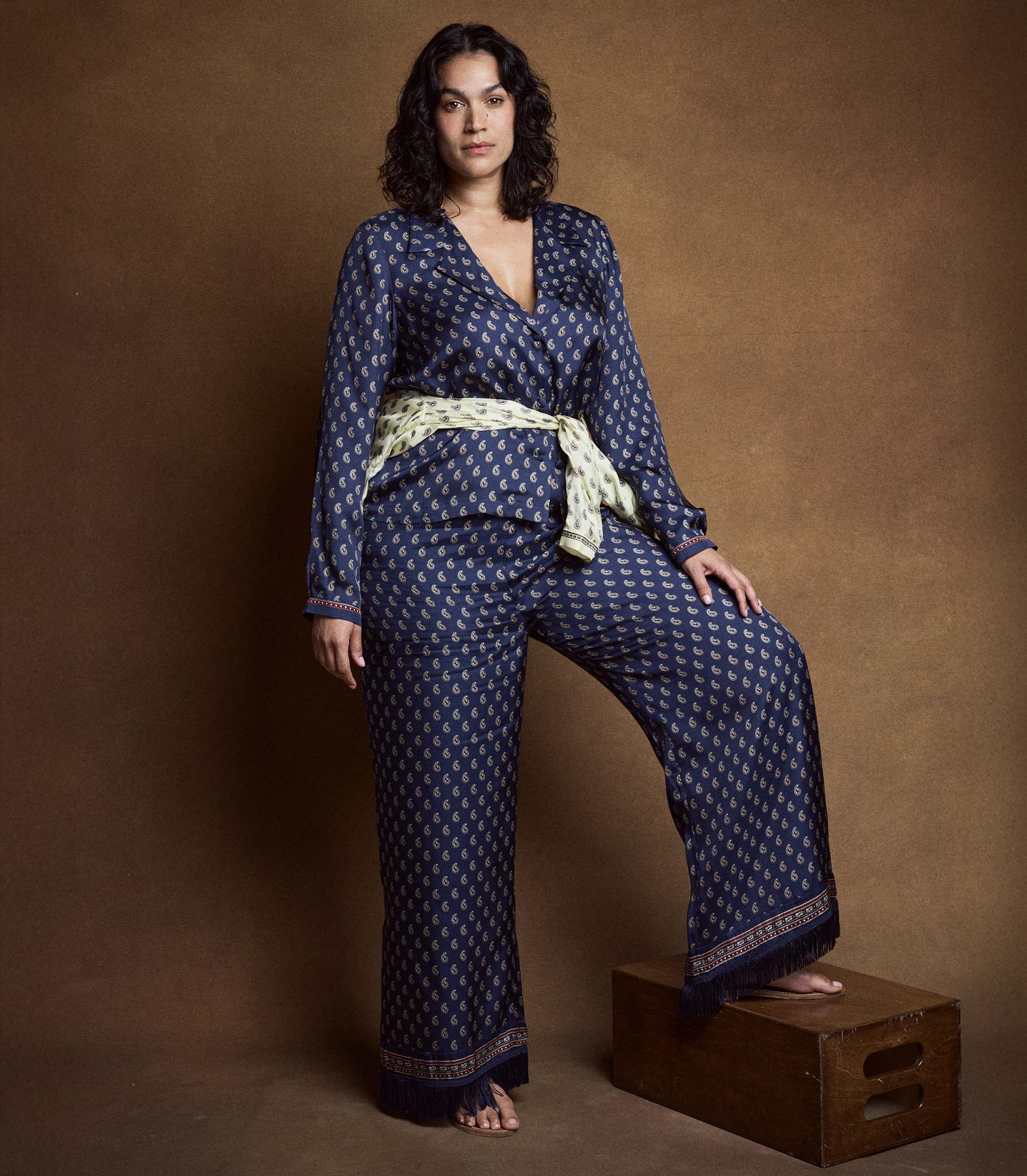 ELENE TOP -- BLEU TAORMINA PAISLEY view 9
