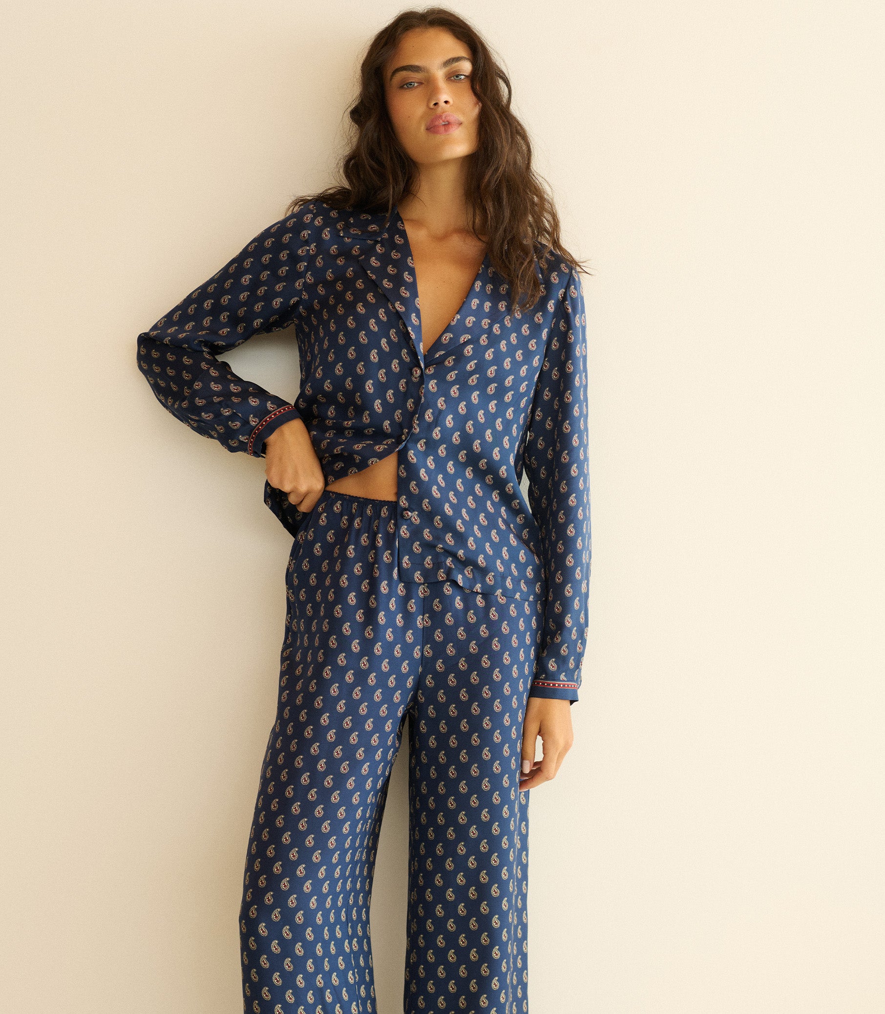 ELENE TOP -- BLEU TAORMINA PAISLEY view 2
