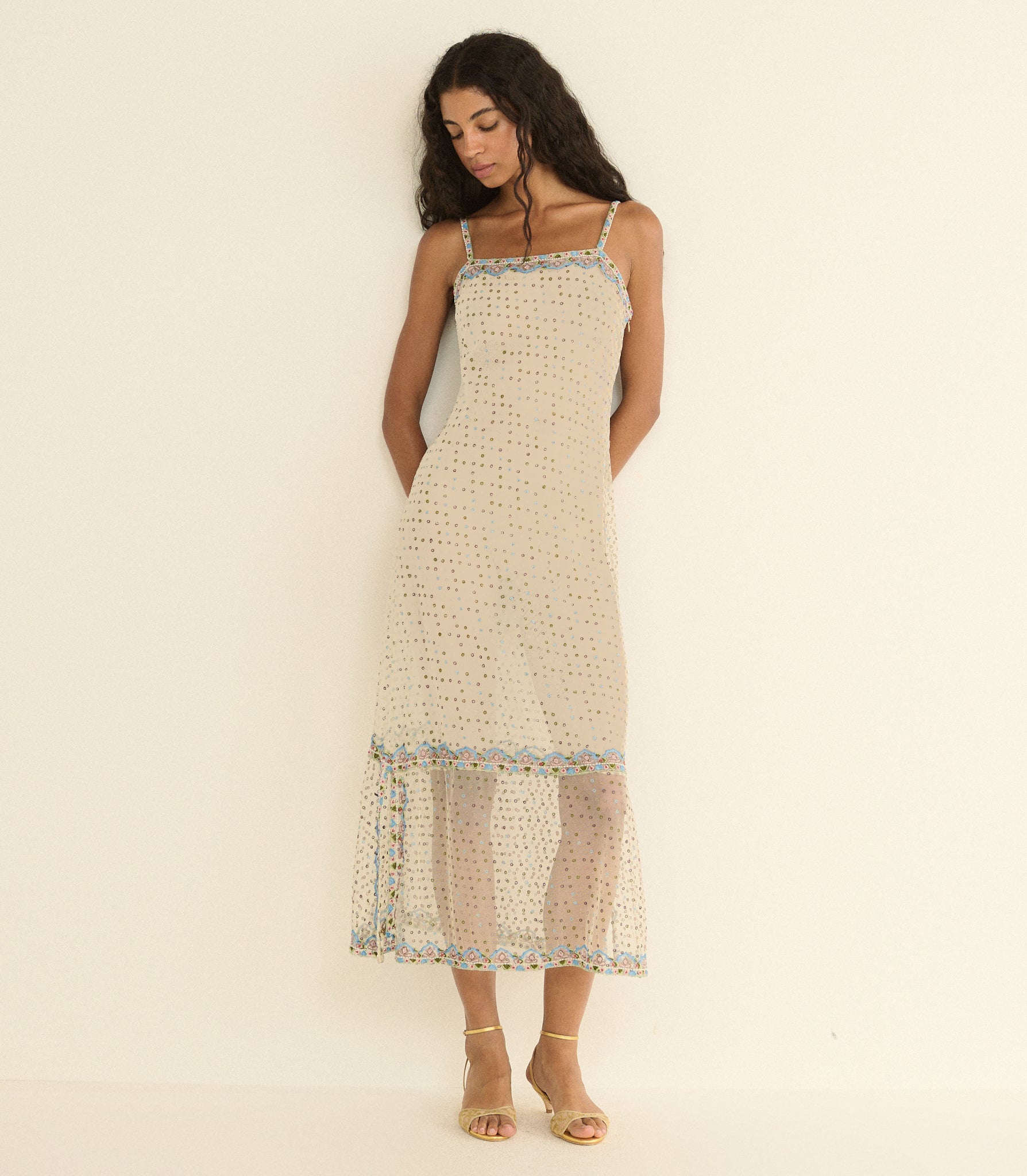ELIDA DRESS -- CANDLELIGHT view 4
