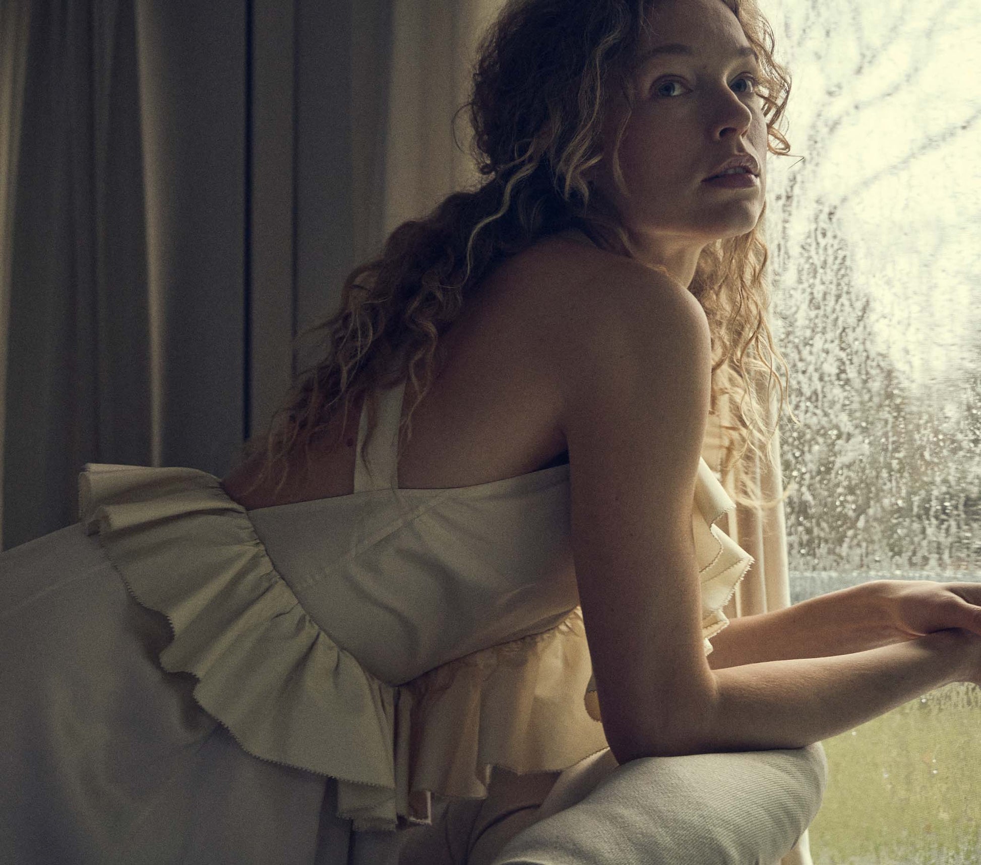 HMD -- ELOUISE DRESS -- MOTHER OF PEARL view 5
