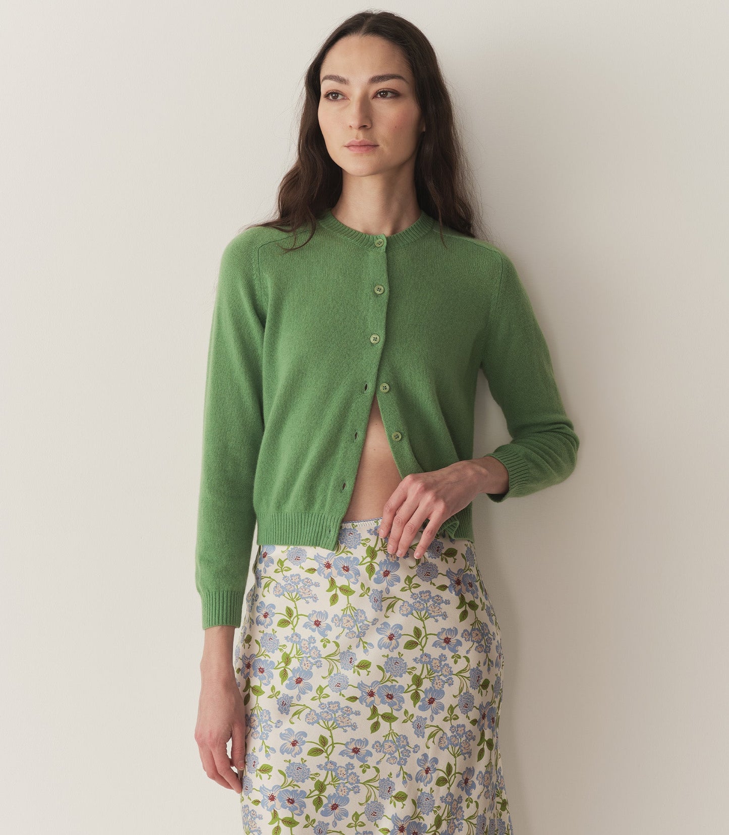 HMD -- ELOWENA SKIRT -- IVORY STRAWBERRY MOON FLORAL