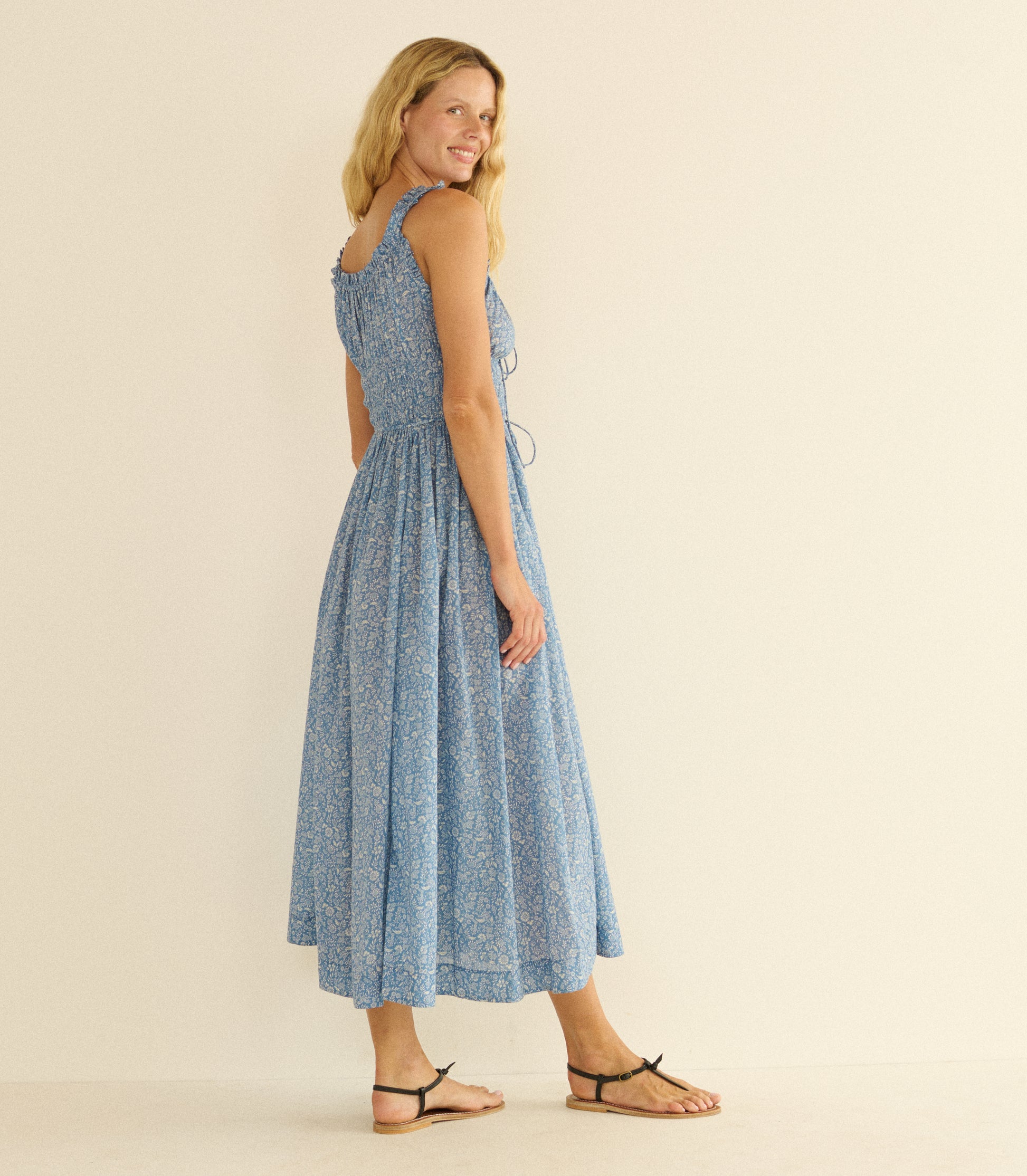 Emmaretta Dress - Blue Garden Bloom