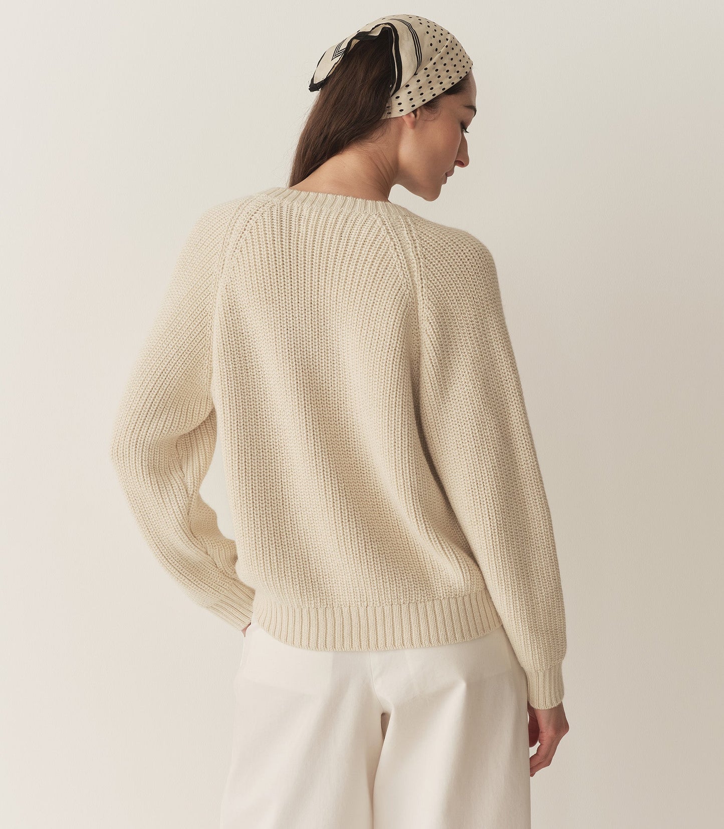HMD -- EMMONS SWEATER -- CREAM