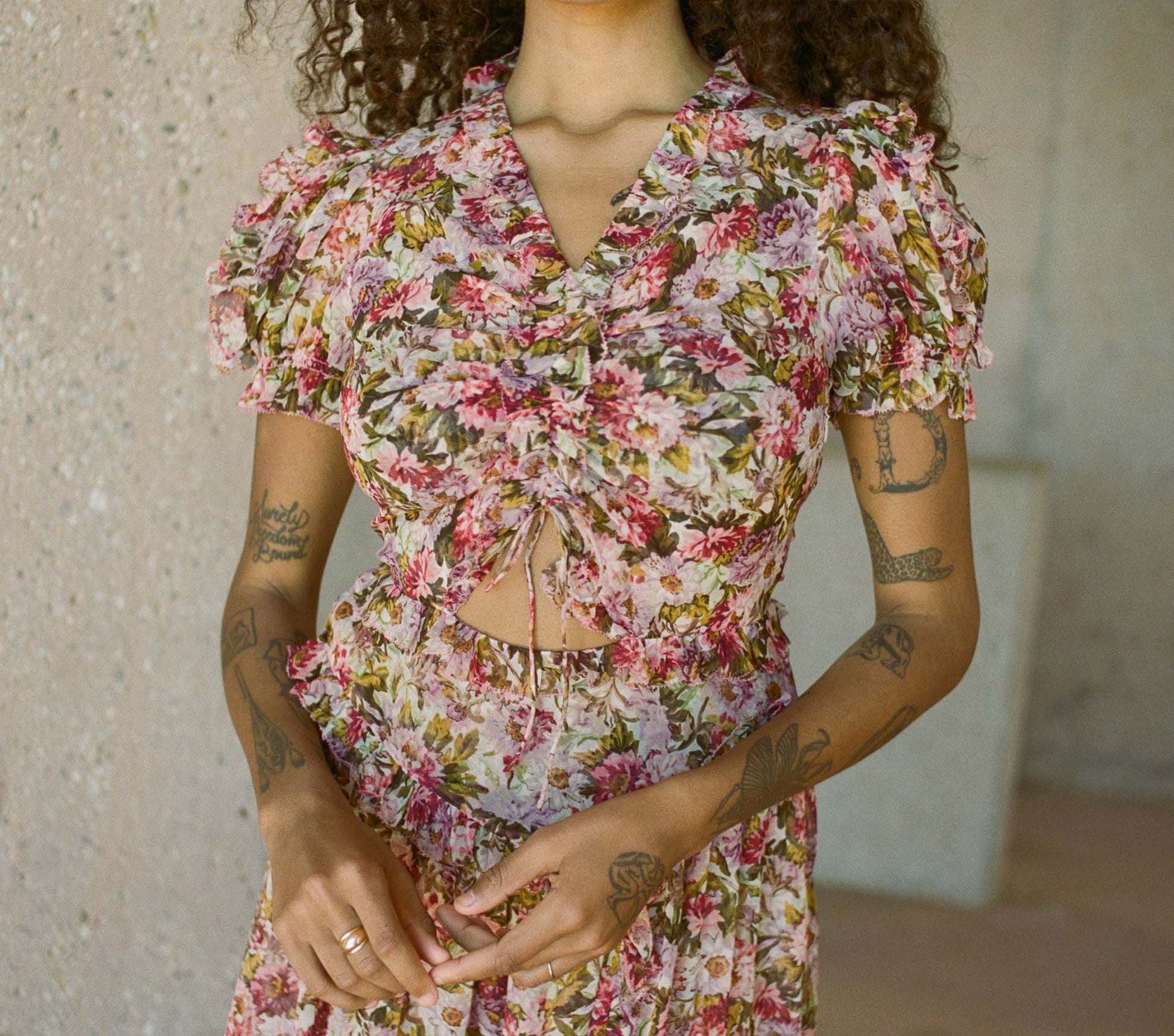 HMD -- ESMERALDA DRESS -- JARDIN DU PALAIS view 4
