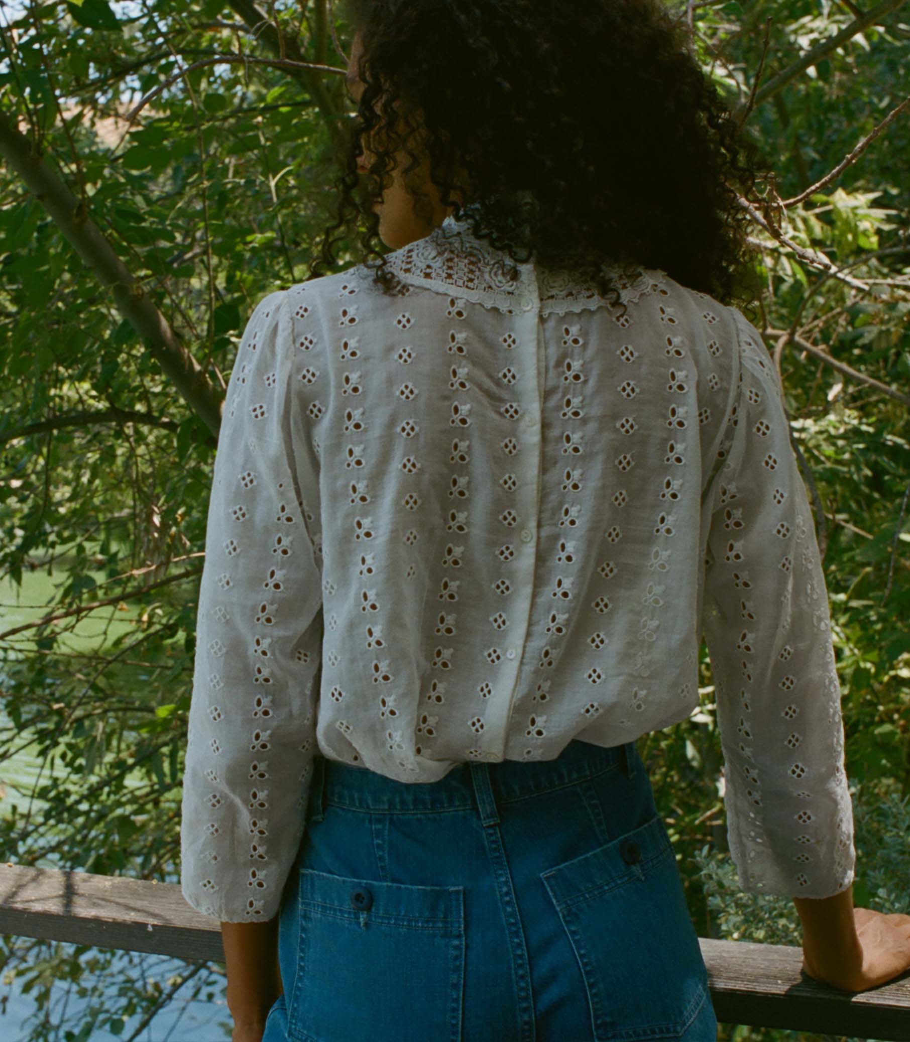 HMD -- ESSIE TOP -- SALT view 4
