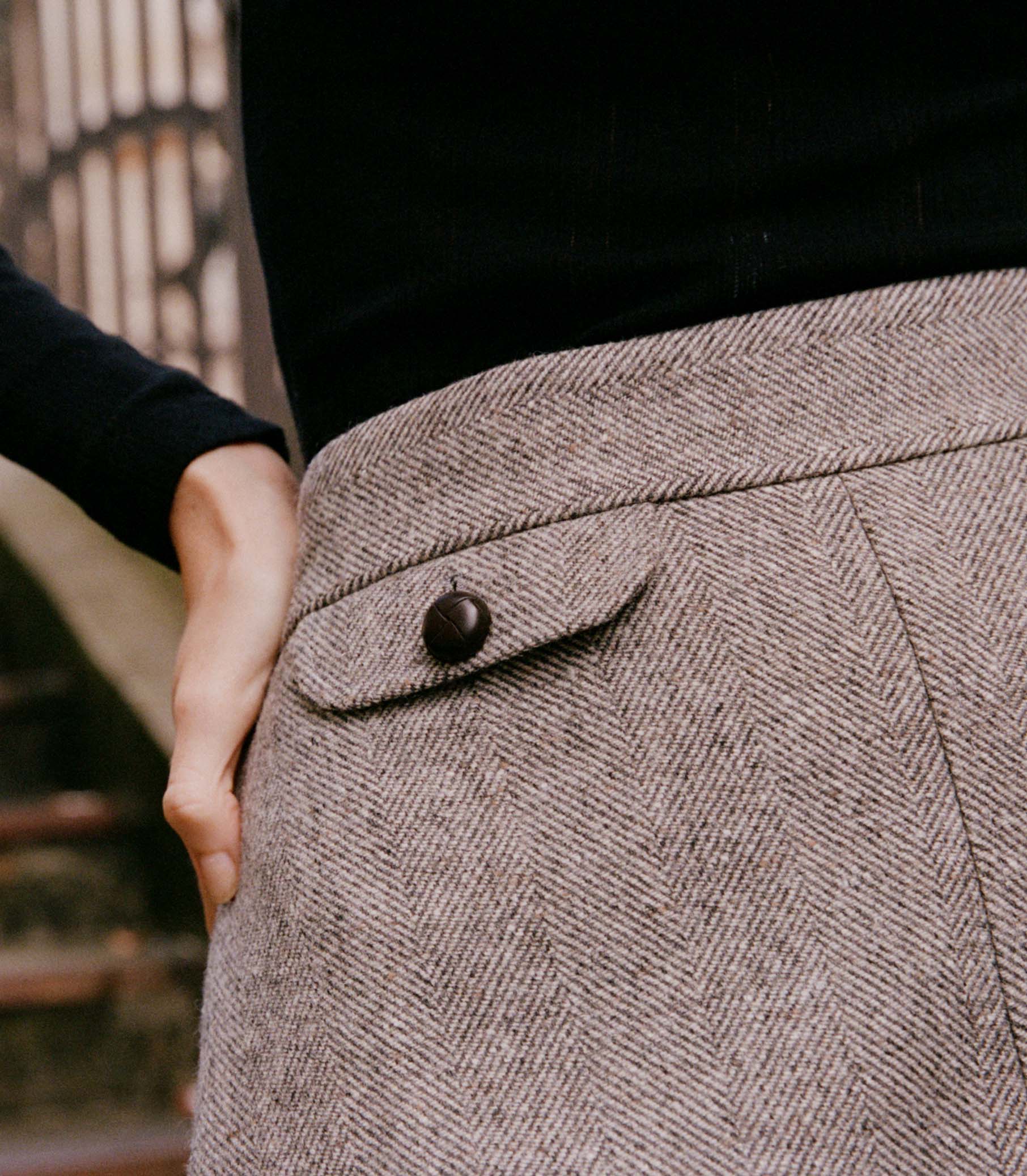 HMD -- EUGENIA SKIRT -- CASTLE GREY view 2