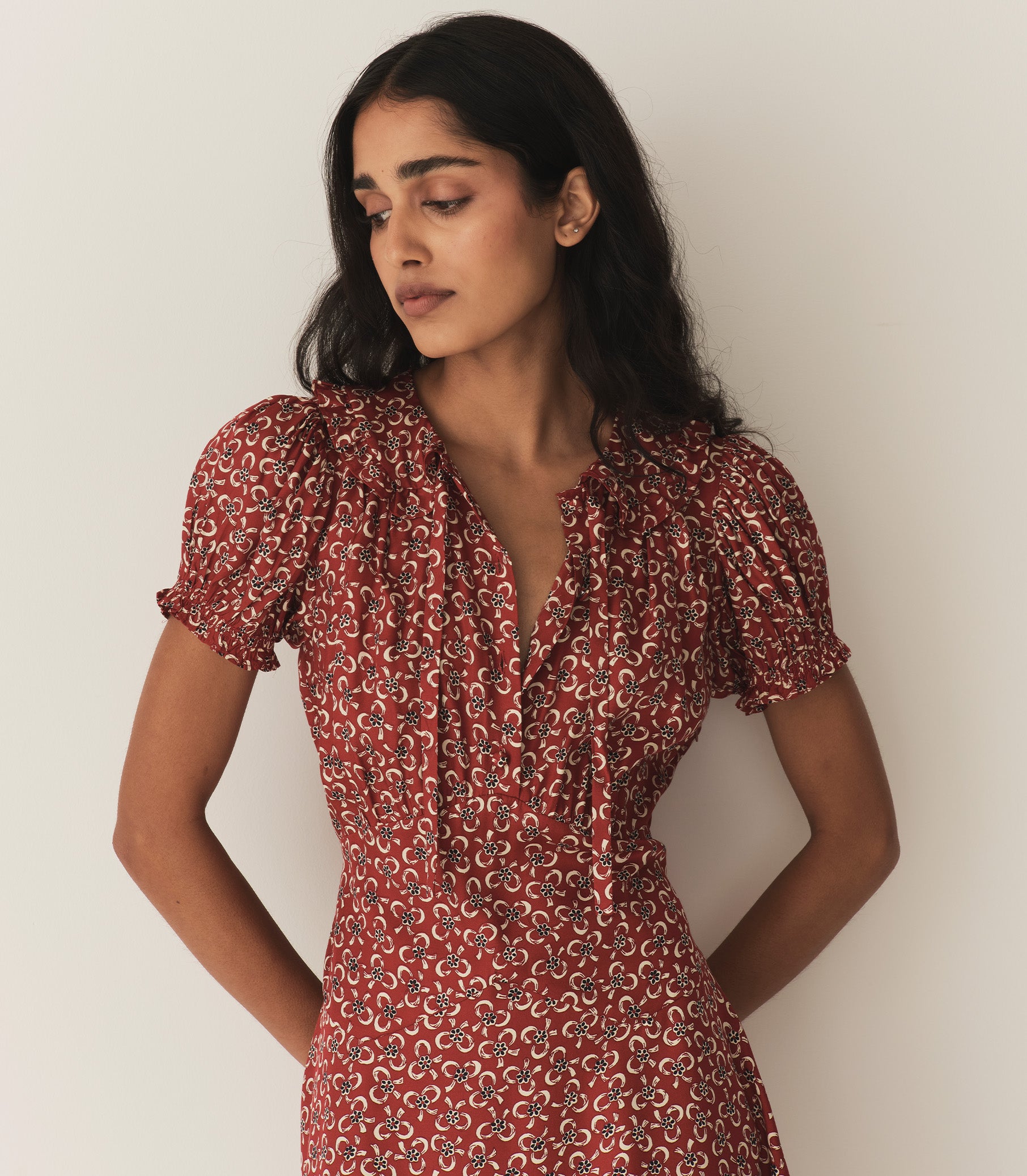 EVIENNE DRESS -- AMELINE DITSY view 2