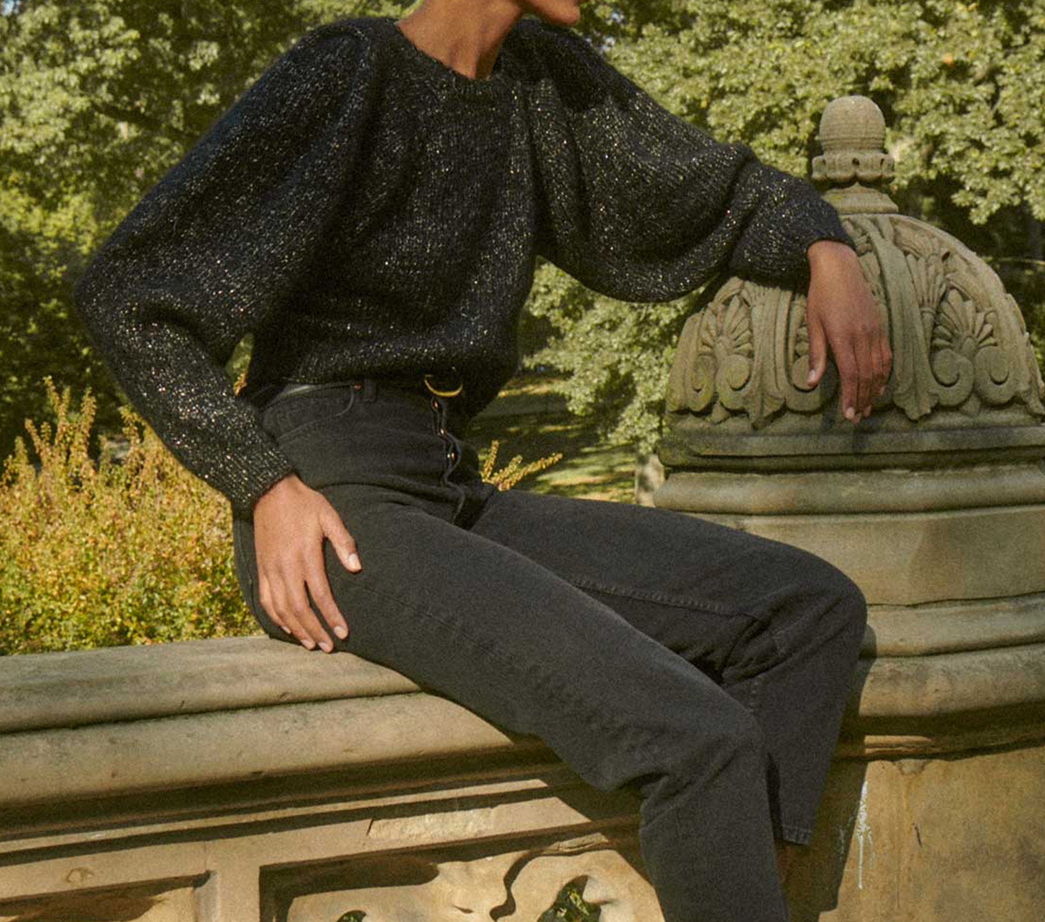 HMD -- ESTRELLA PULLOVER -- BLACK