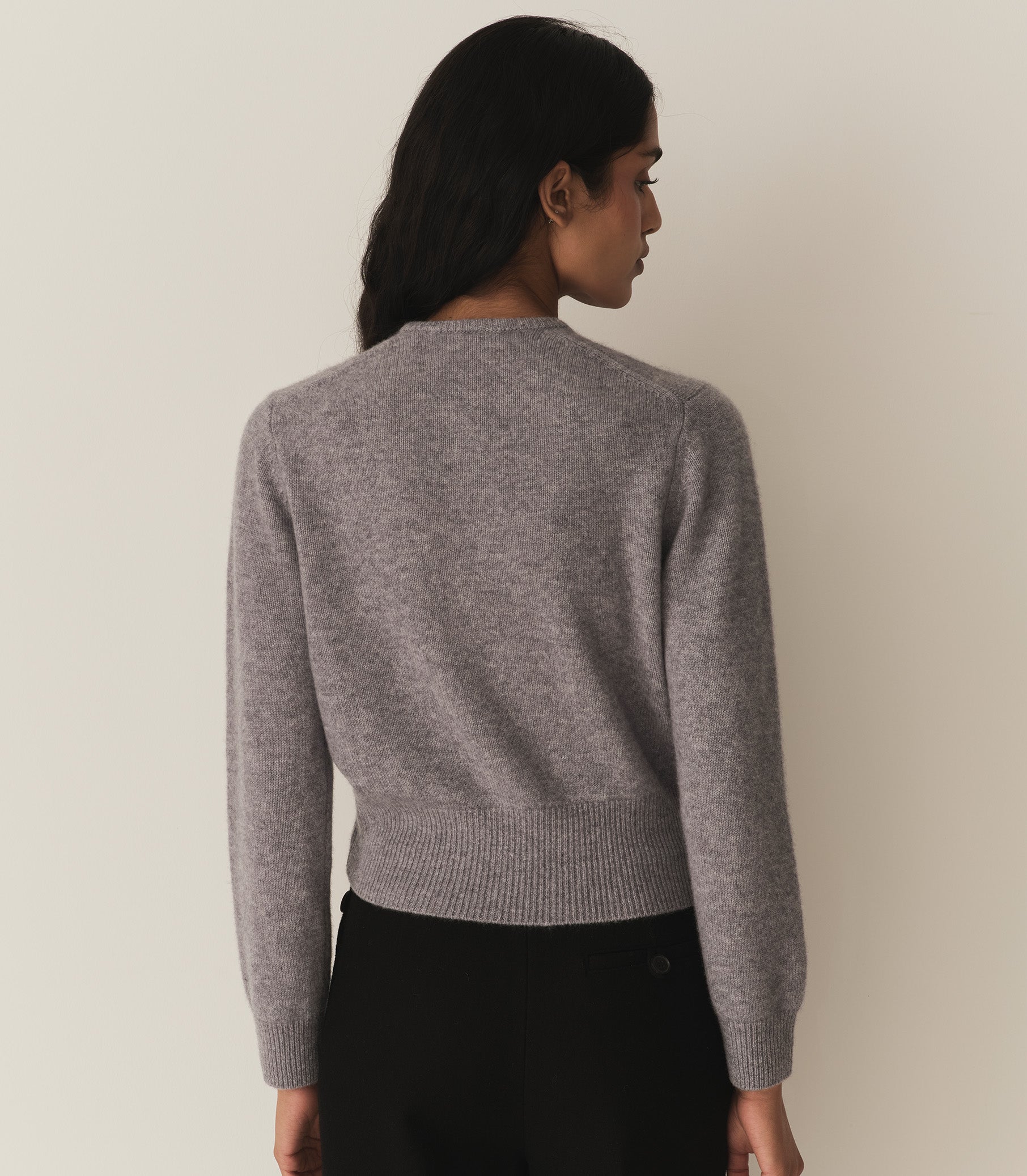 HMD -- FAIRCHILD CASHMERE CARDIGAN -- PEBBLE GREY view 3
