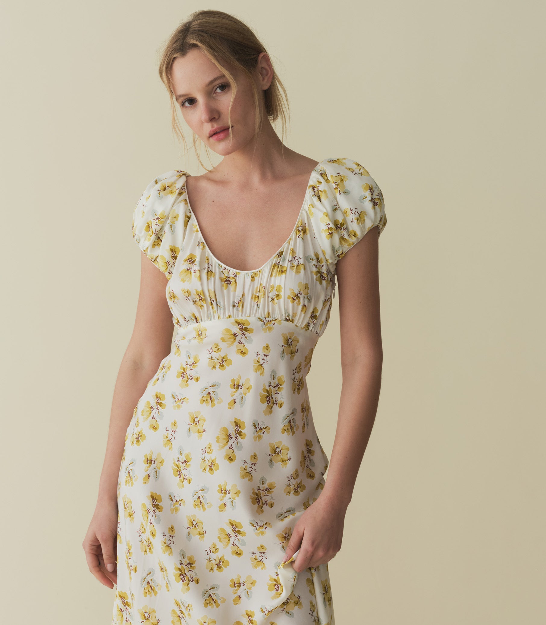 HMD -- FLORENCIA DRESS -- GOLD FROLICKING FLORAL view 1
