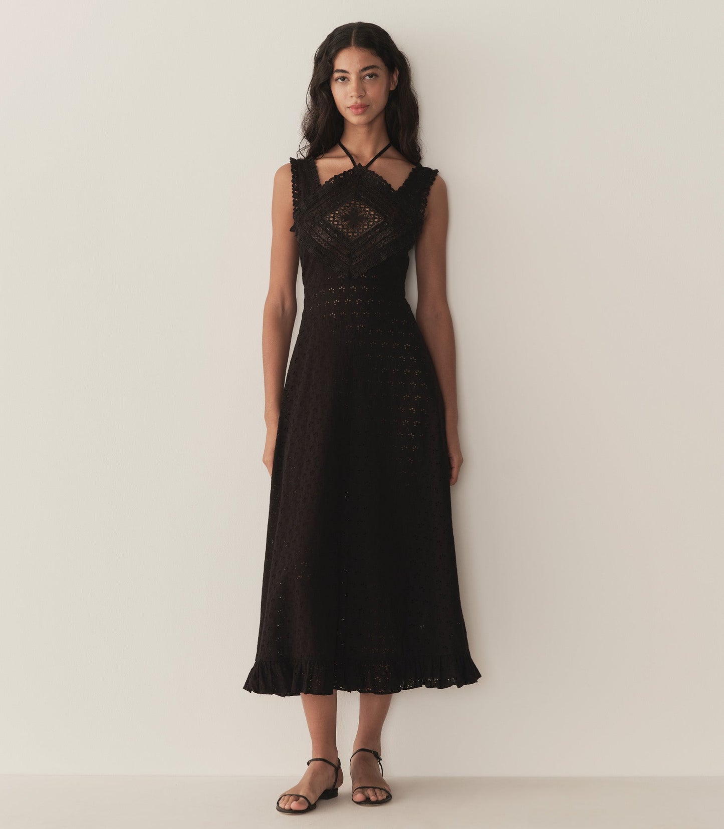 HMD -- FRIEDA DRESS -- BLACK