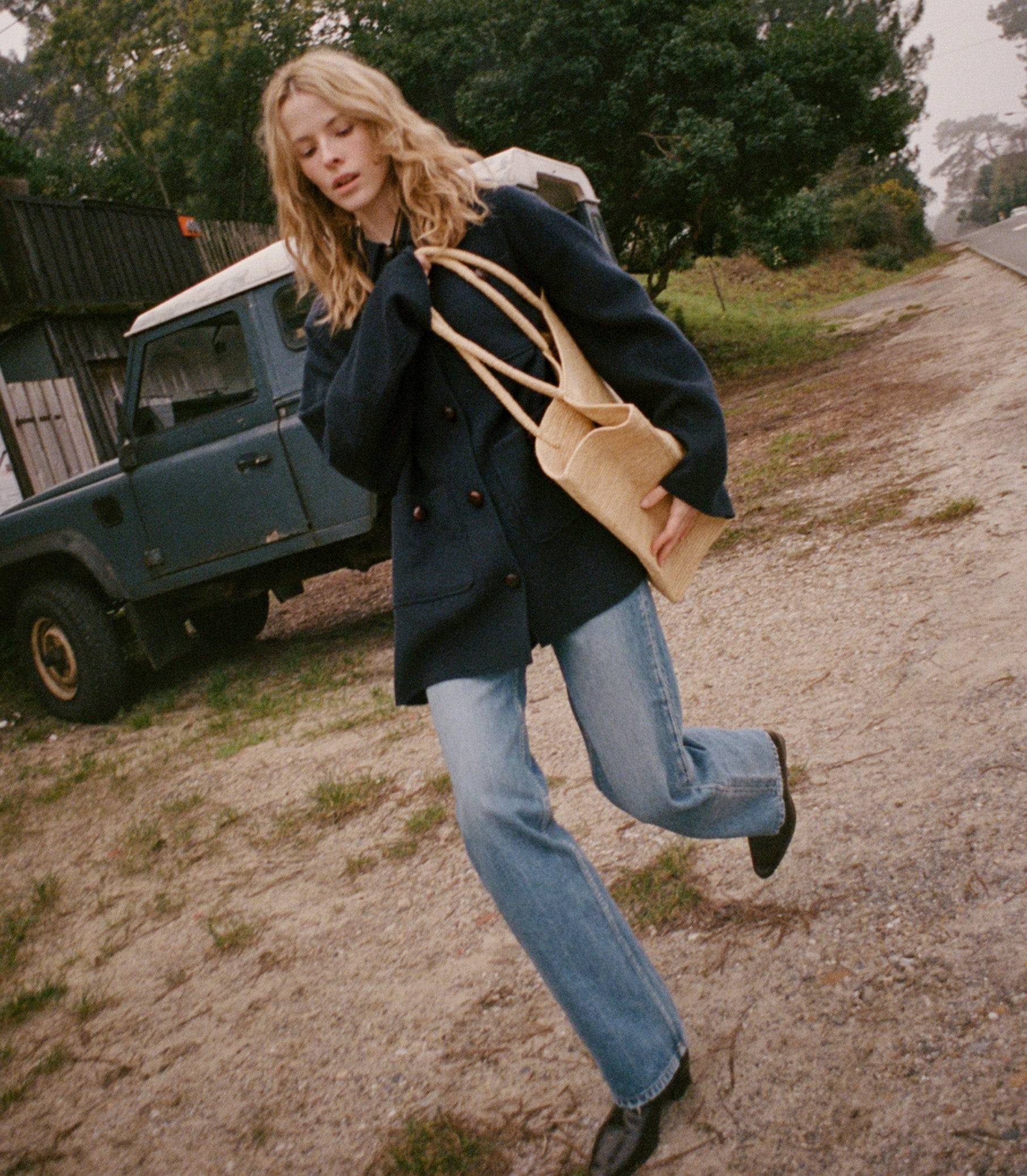 HMD -- GERMAIN COAT -- NAVY view 3
