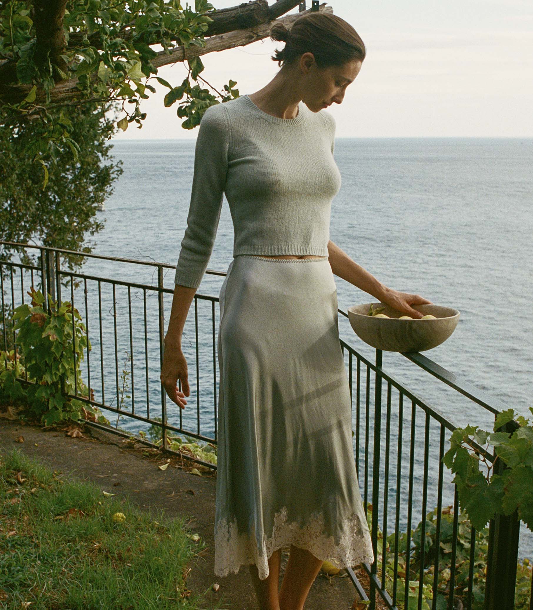 HMD -- GIDEA SWEATER -- TIDEPOOL view 2
