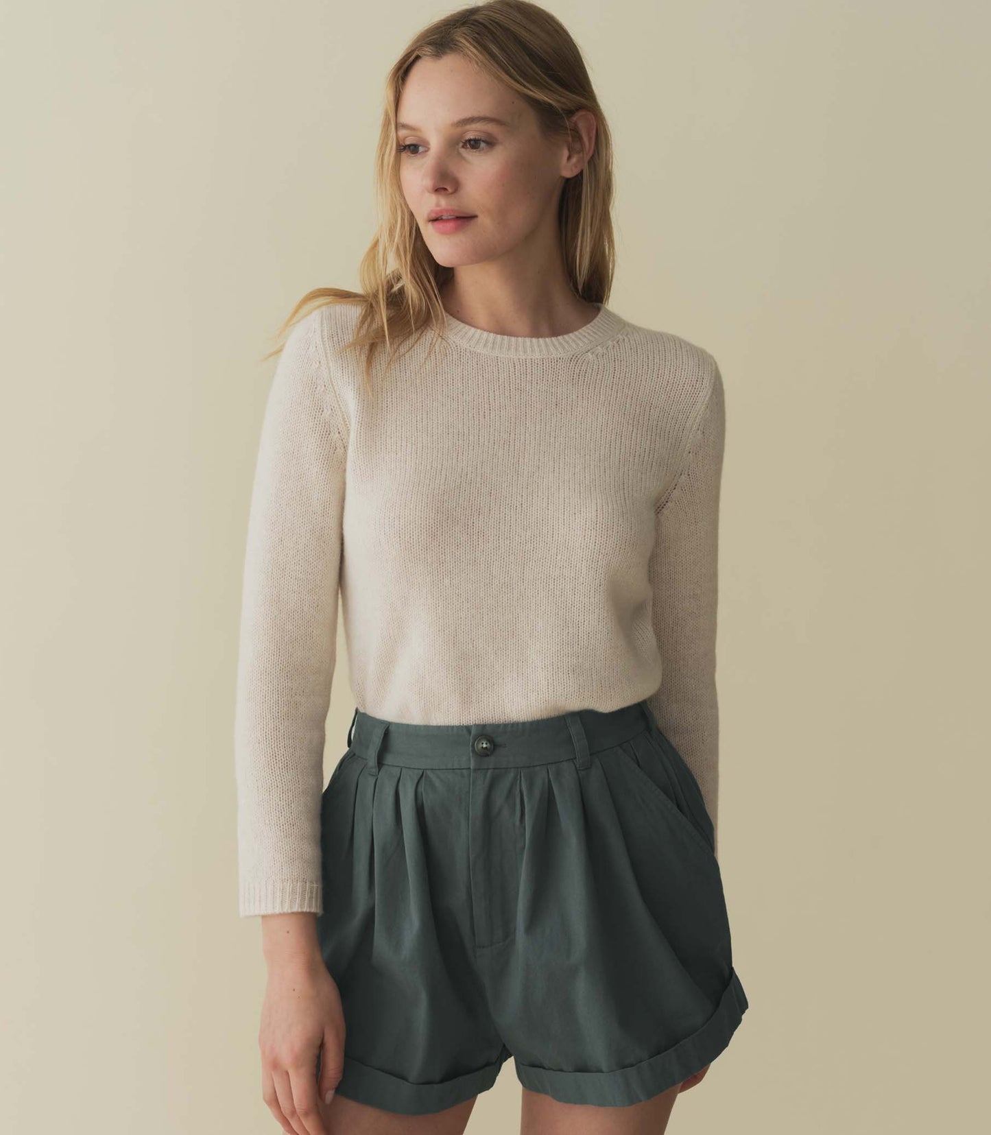 HMD -- GIDEA SWEATER -- DOGWOOD