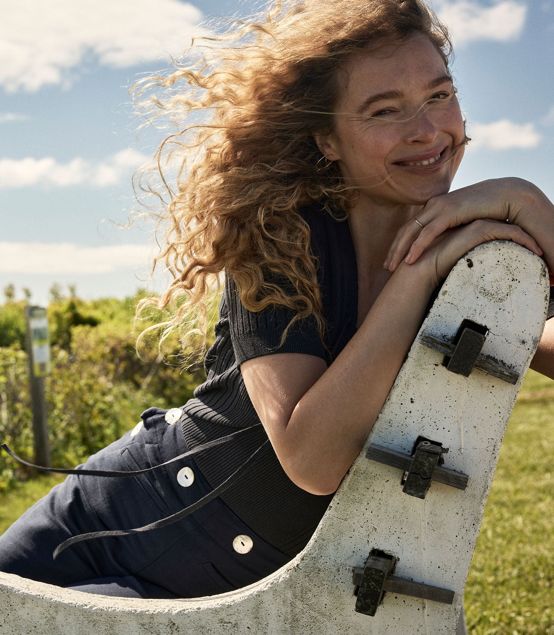 GLENNE PANT -- NAVY view 4