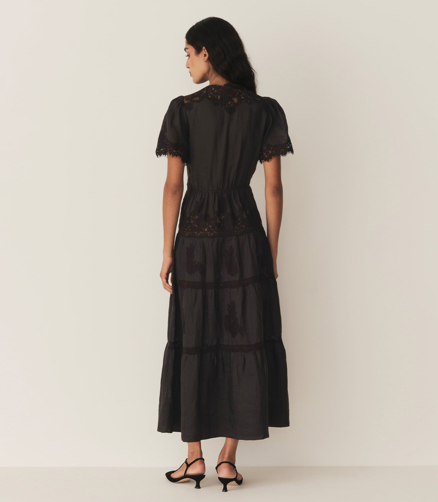 HMD -- GRACIELLA DRESS -- BLACK