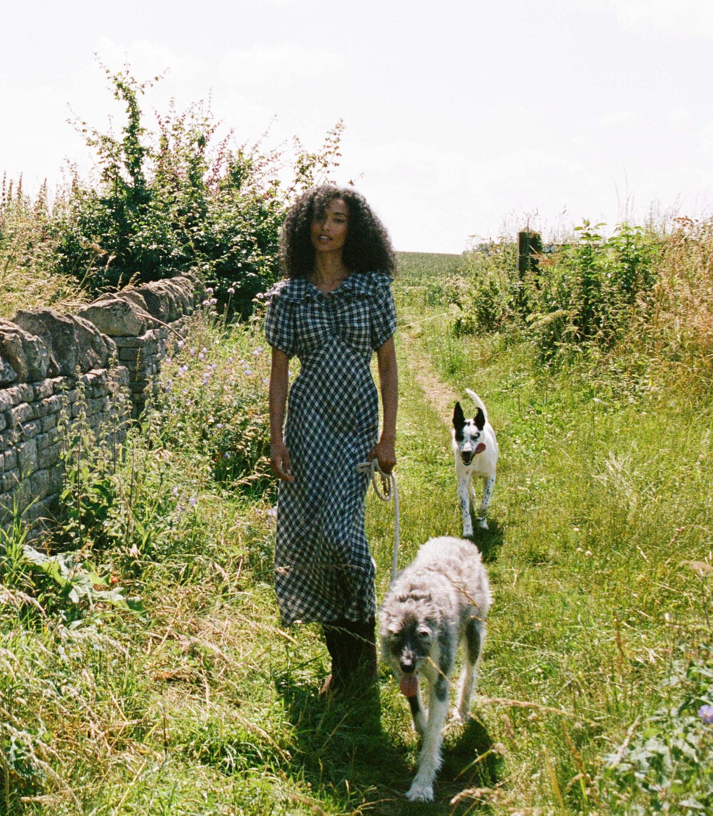 HMD -- GWYNEIRA DRESS -- NAVY COUNTRYSIDE PLAID