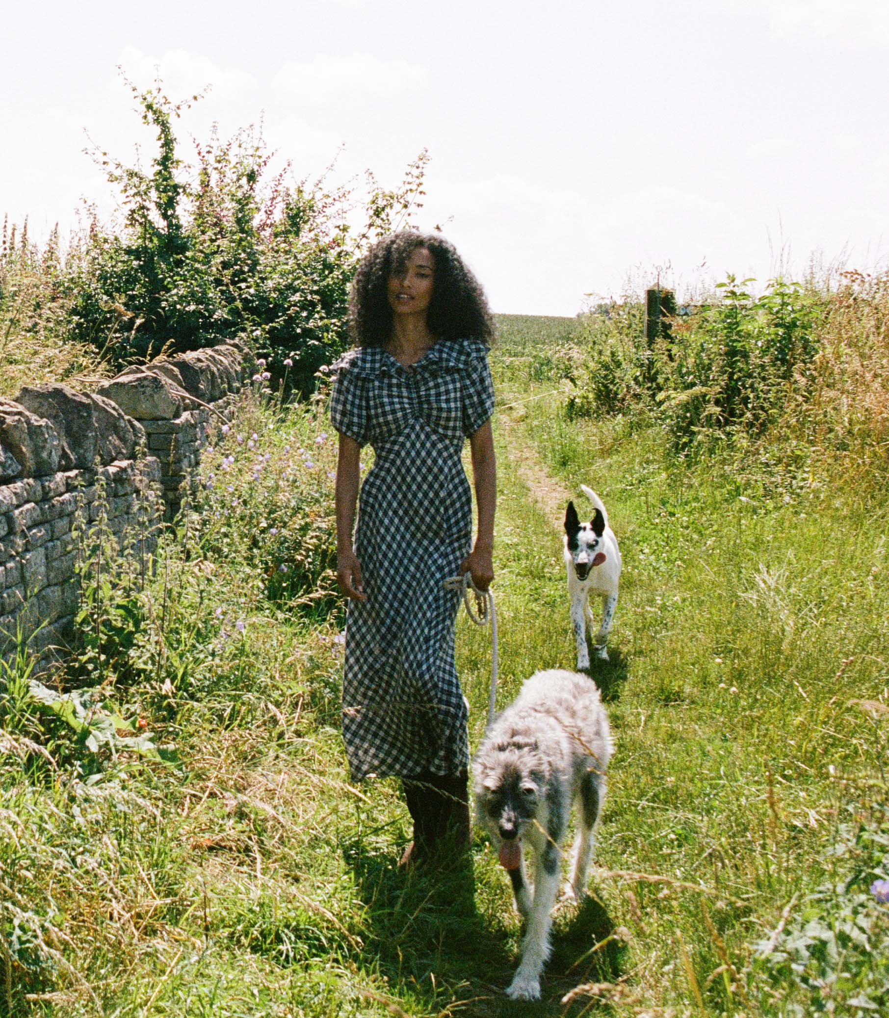 HMD -- GWYNEIRA DRESS -- NAVY COUNTRYSIDE PLAID view 2
