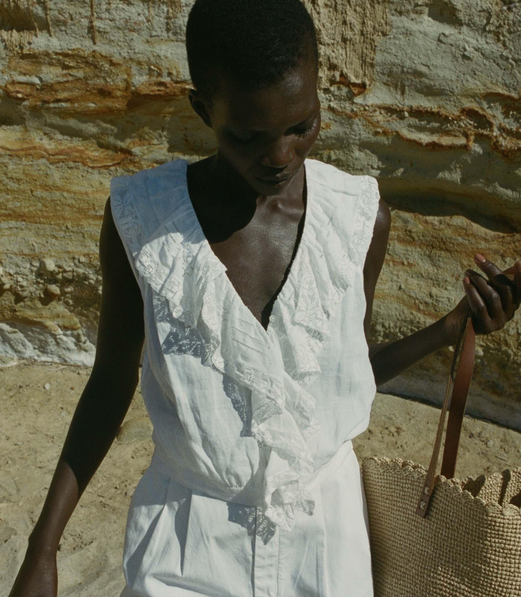 HMD -- HALETTE TOP -- SALT view 1
