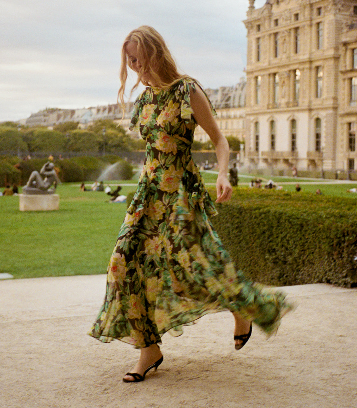 HESPERIA DRESS -- HANBURY GARDEN view 3
