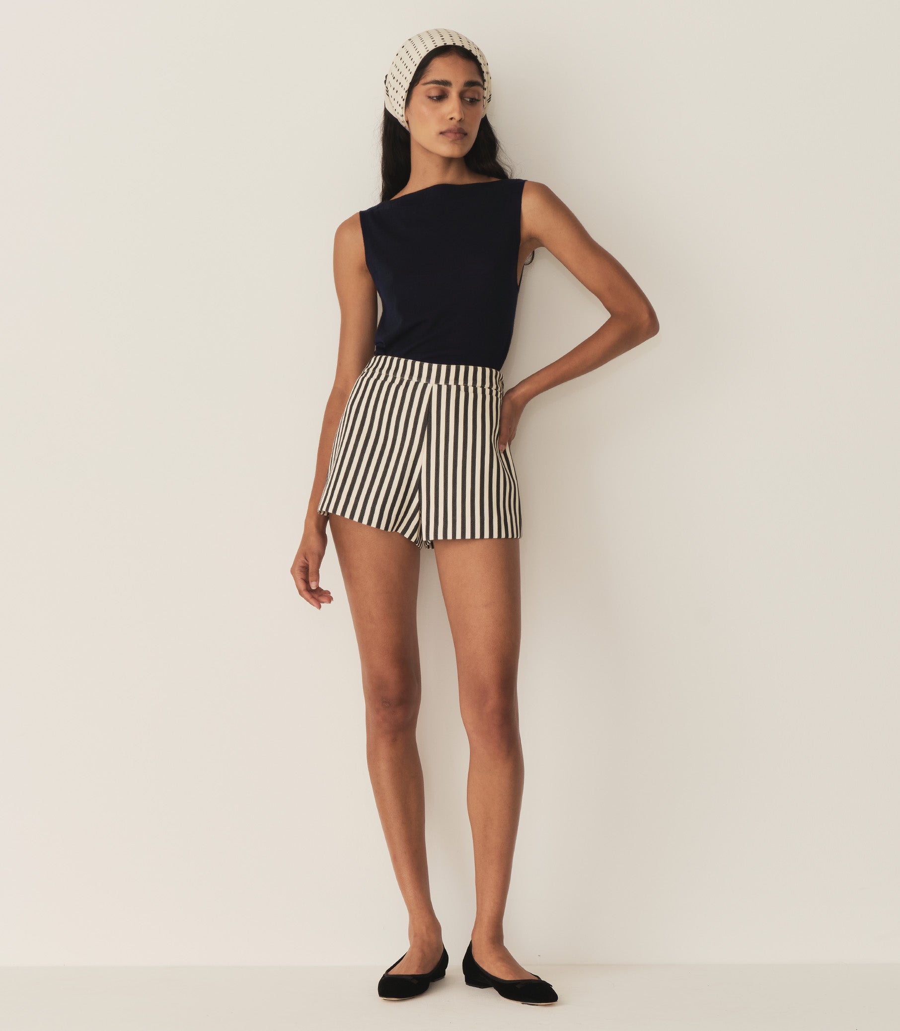 HMD -- THORA SHORT -- LISBON STRIPE