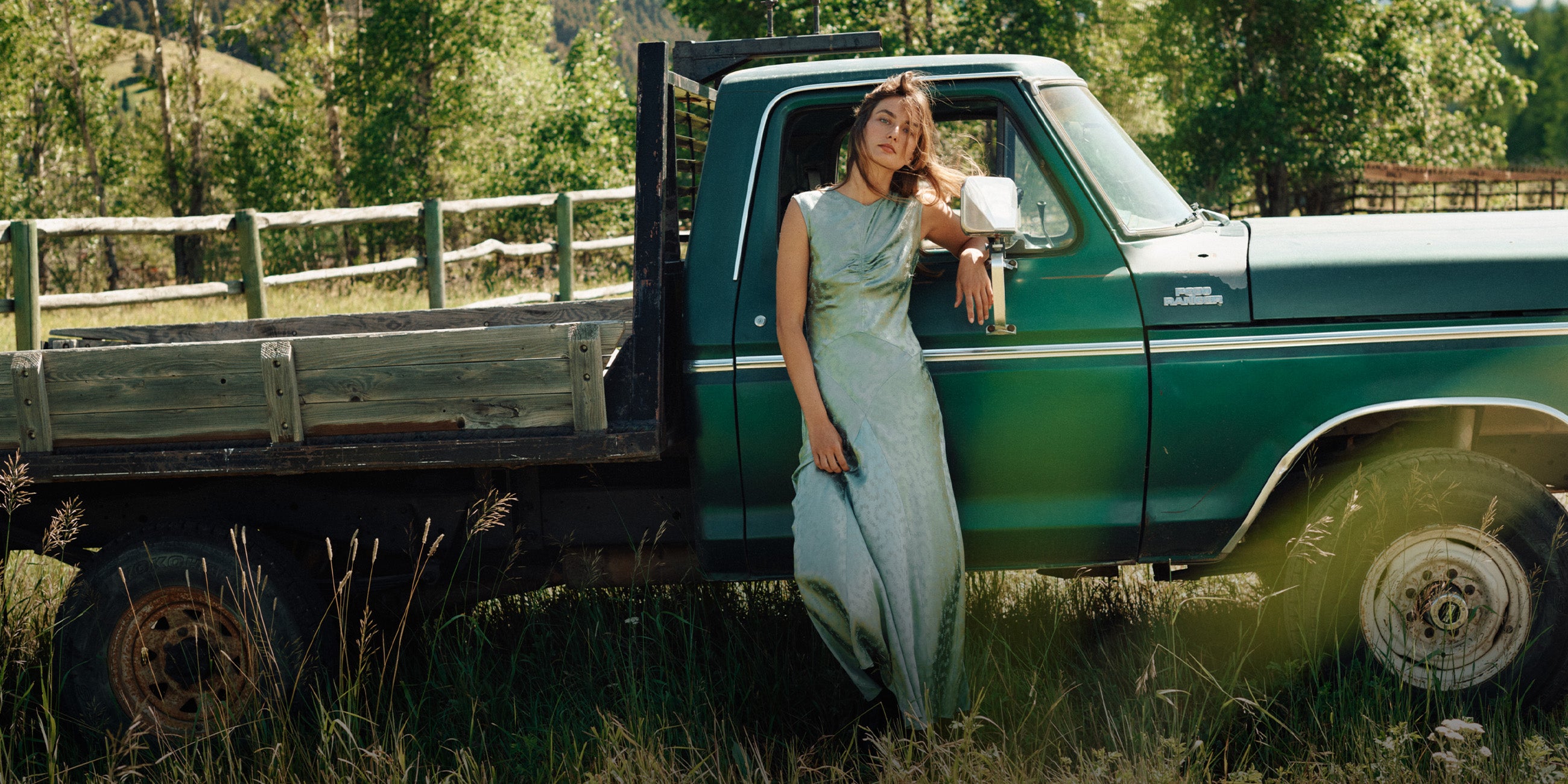 Timeless, vintage-inspired silhouettes inspired by the coastal California of decades past.