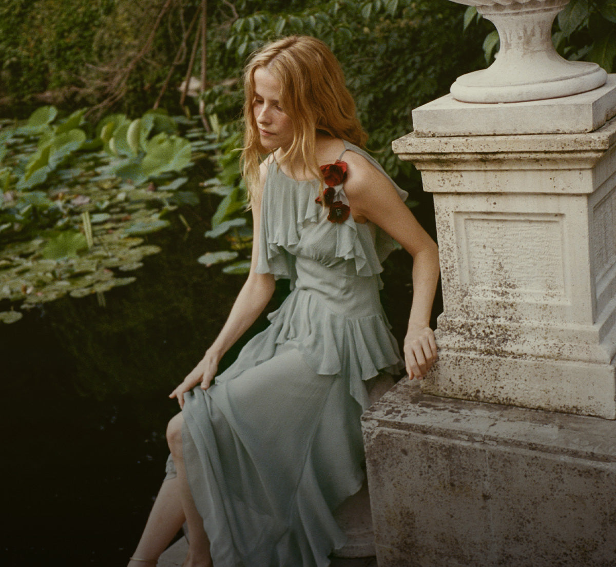 SHOP OCCASION DRESSING