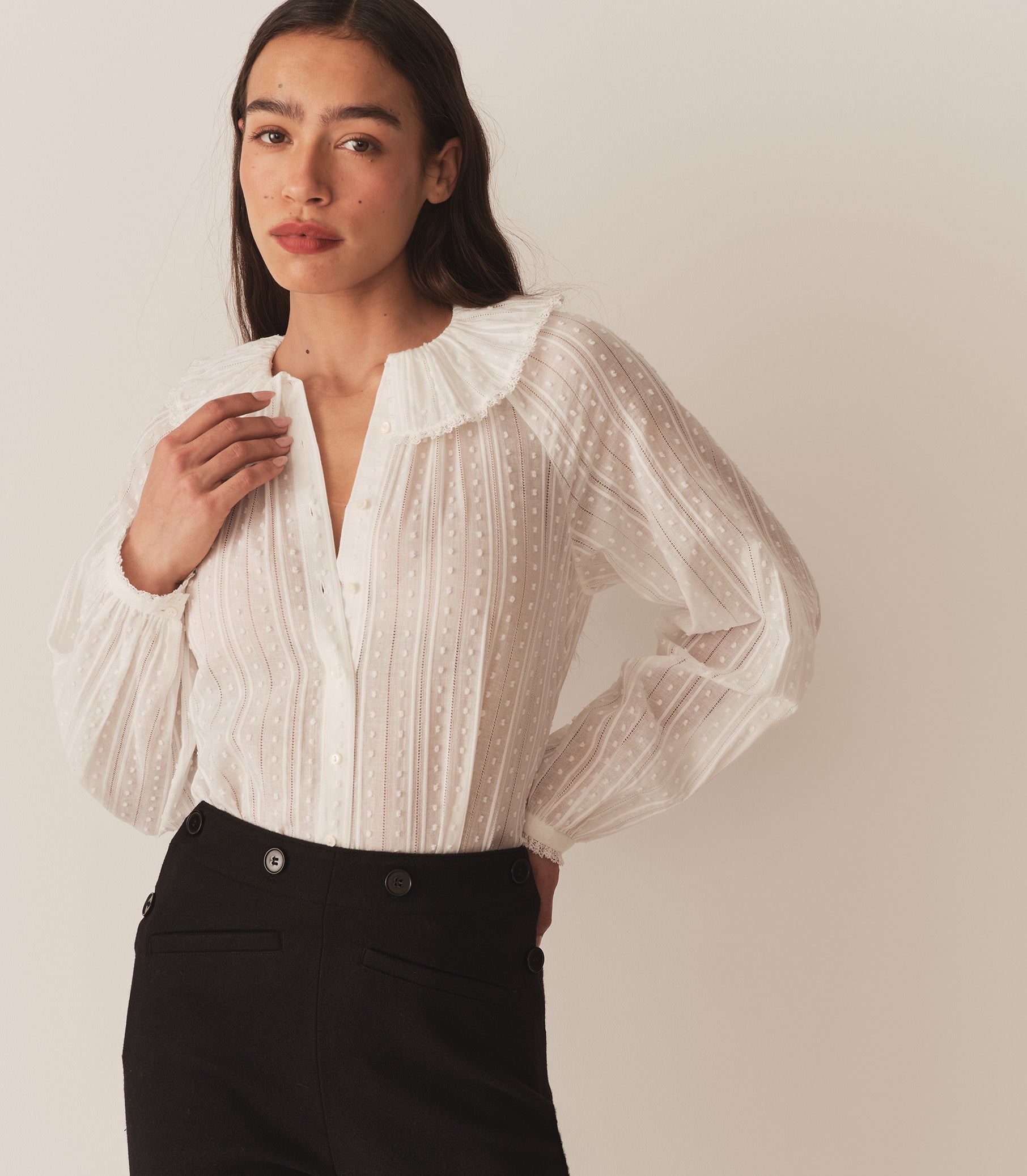 HMD -- JACEY TOP -- SALT