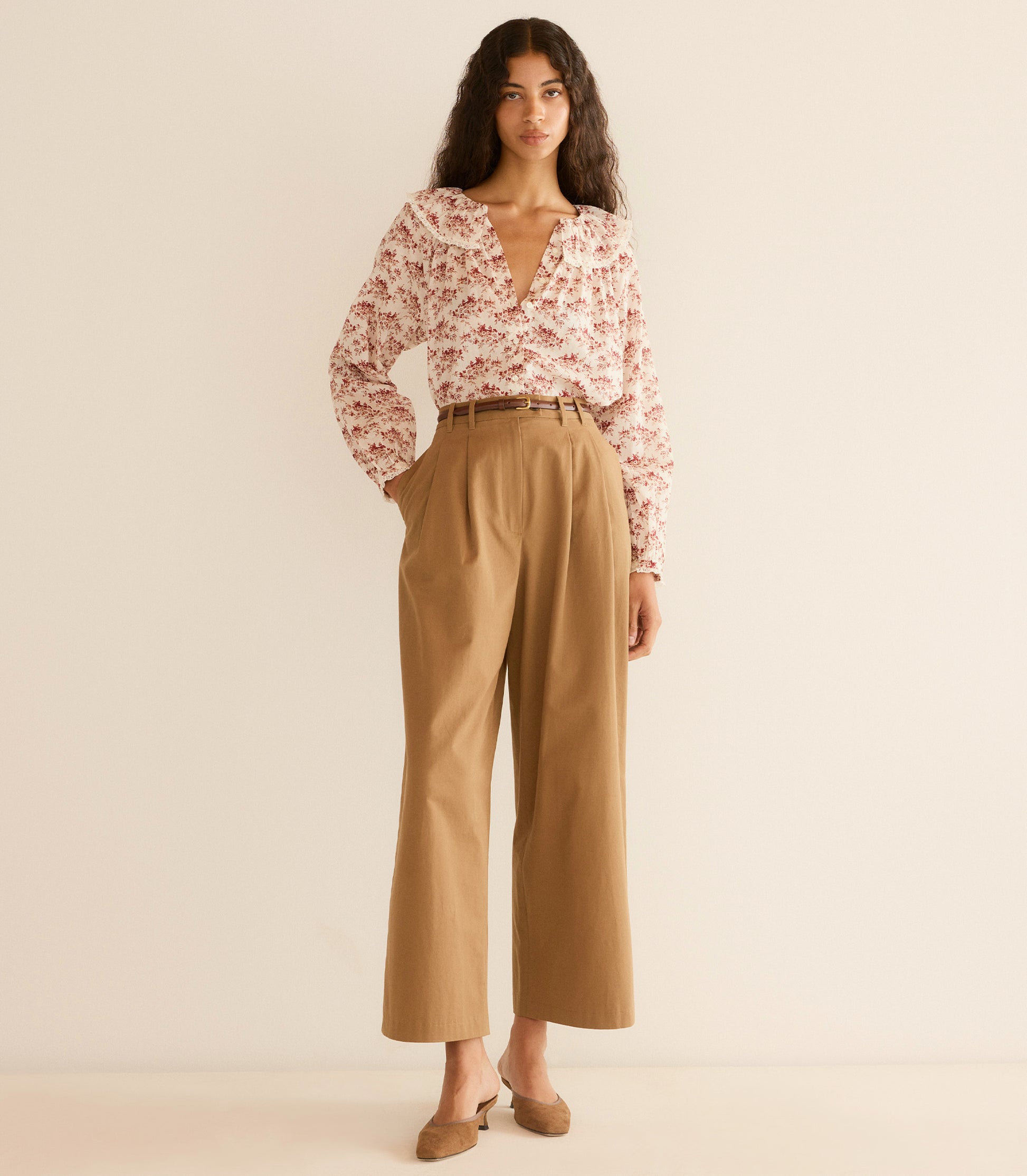 JEAN TOP -- IVORY ROSIER FLORAL view 2
