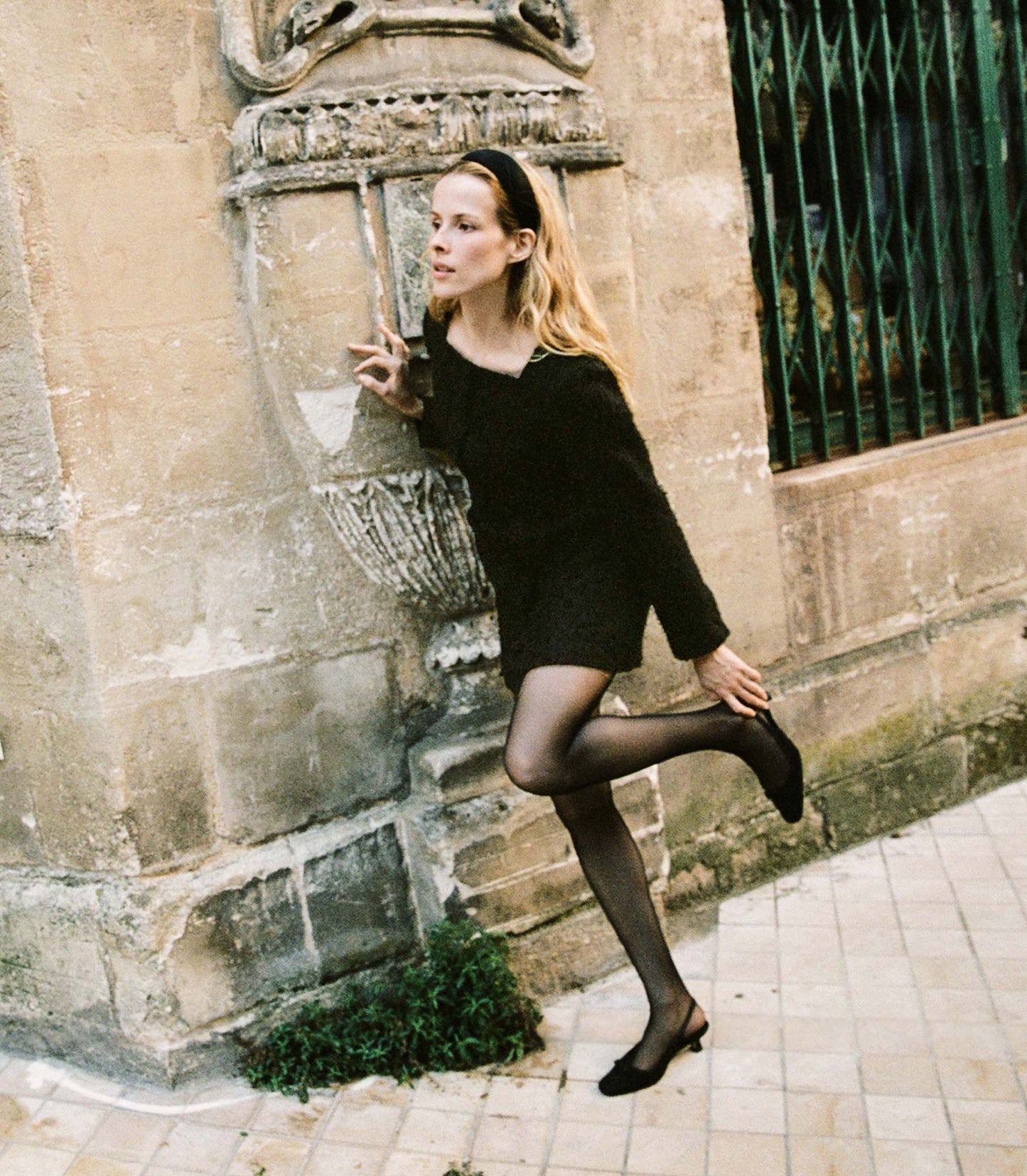 HMD -- JODIE DRESS -- BLACK