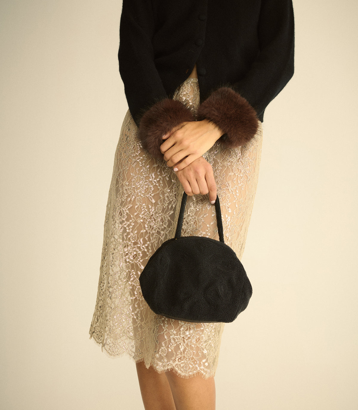 JOYA BAG -- BLACK BEADS