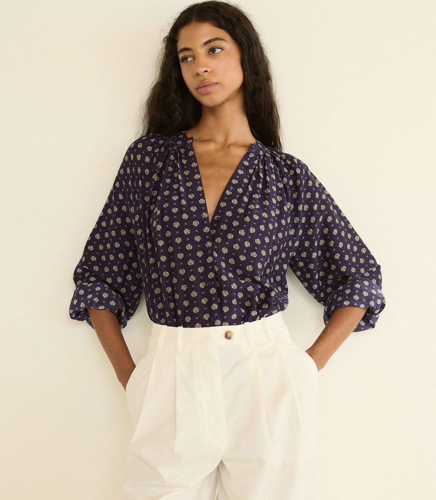 JULIENNE TOP -- NAVY CADIZ FOULARD
