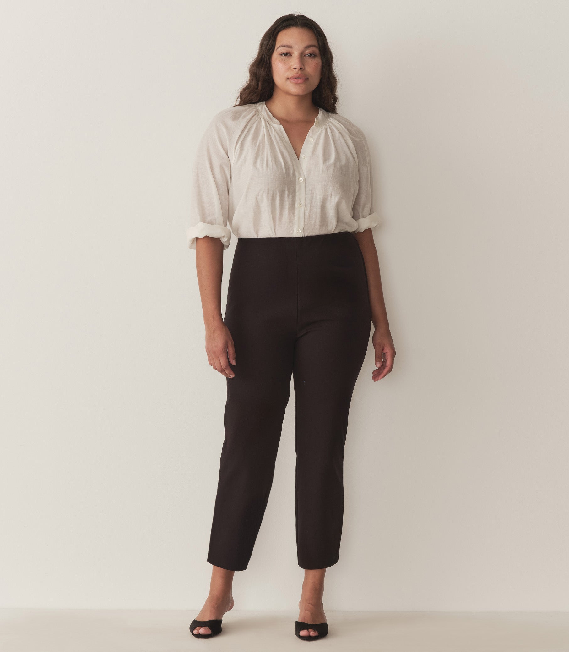 HMD -- LULA PANT -- BLACK view 2
