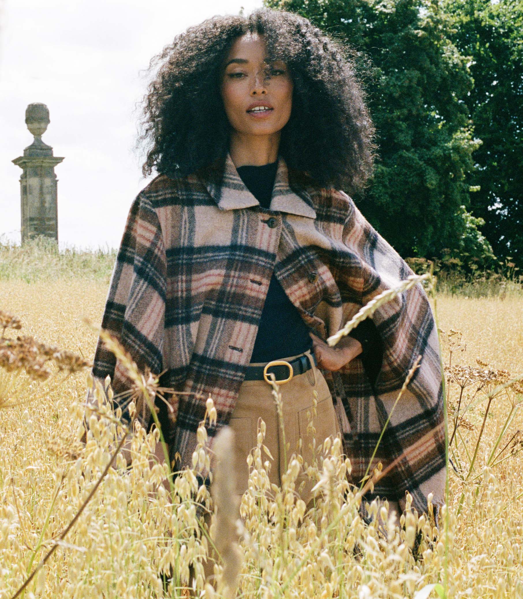 HMD -- KENT CAPE -- MACLAINE PLAID view 3
