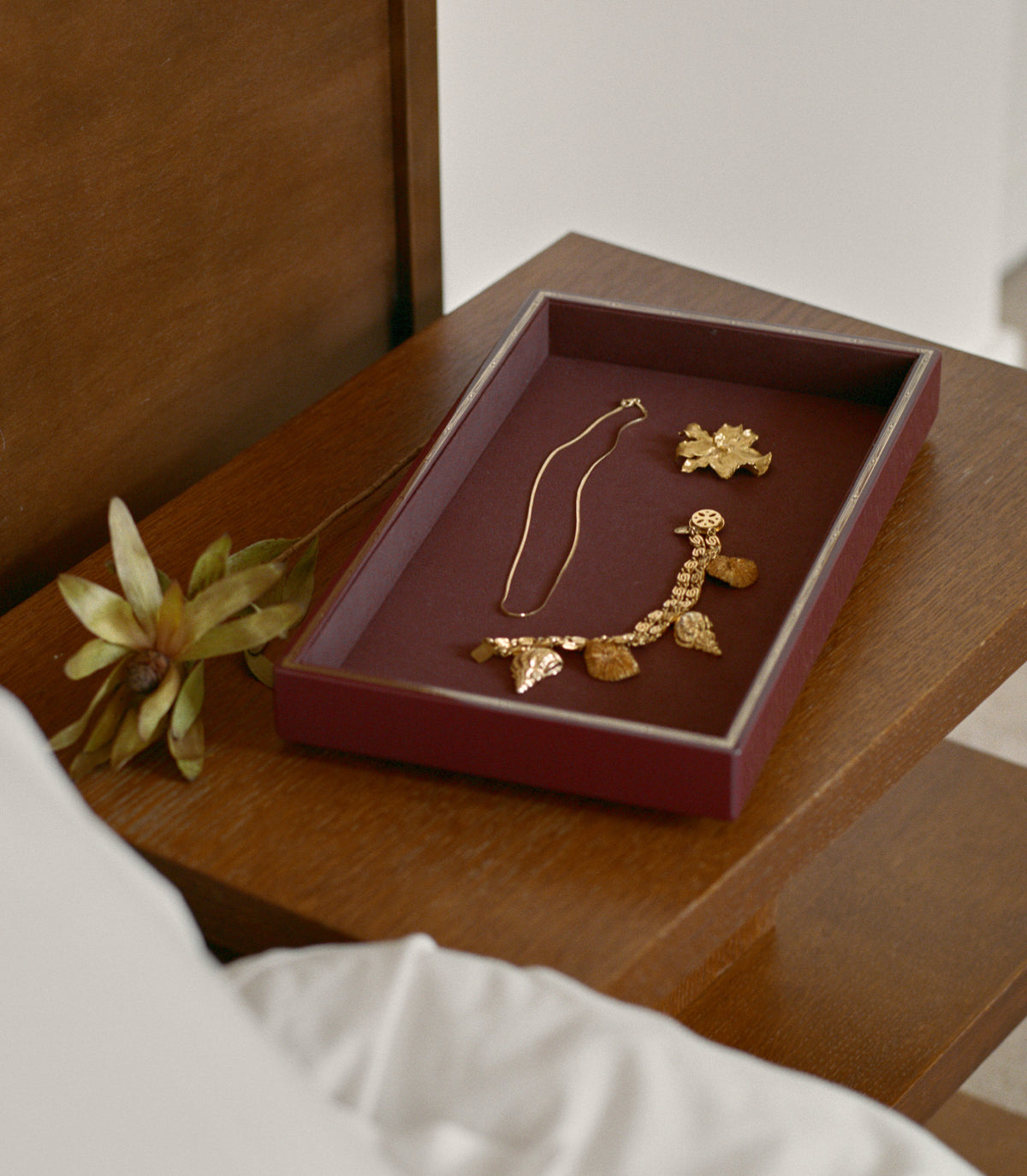DÔEN & TROVE LARGE JEWELRY TRAY -- BURGUNDY